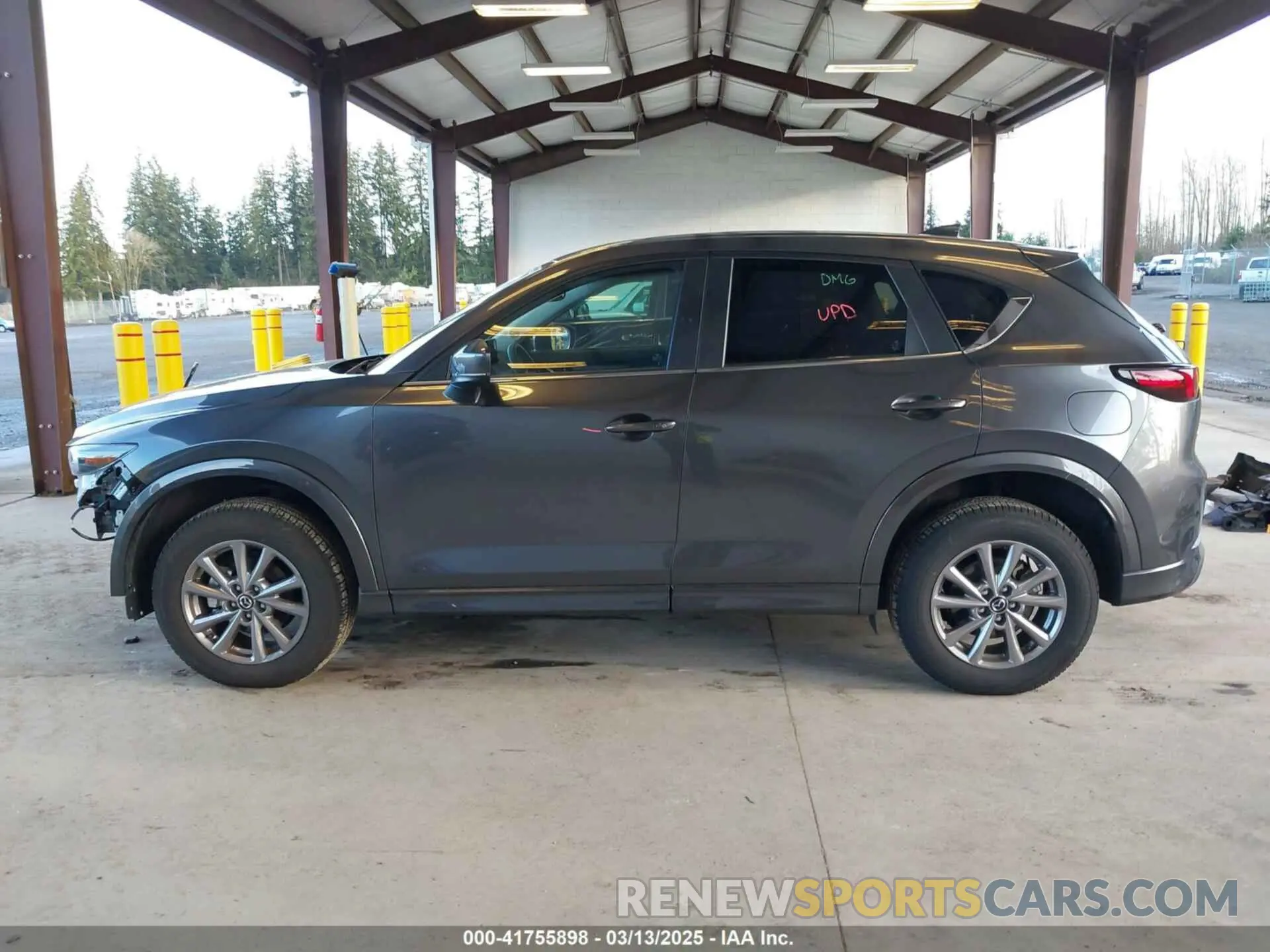 15 fotografías del automóvil dañado JM3KFBCL1R0428883 MAZDA CX-5 2024