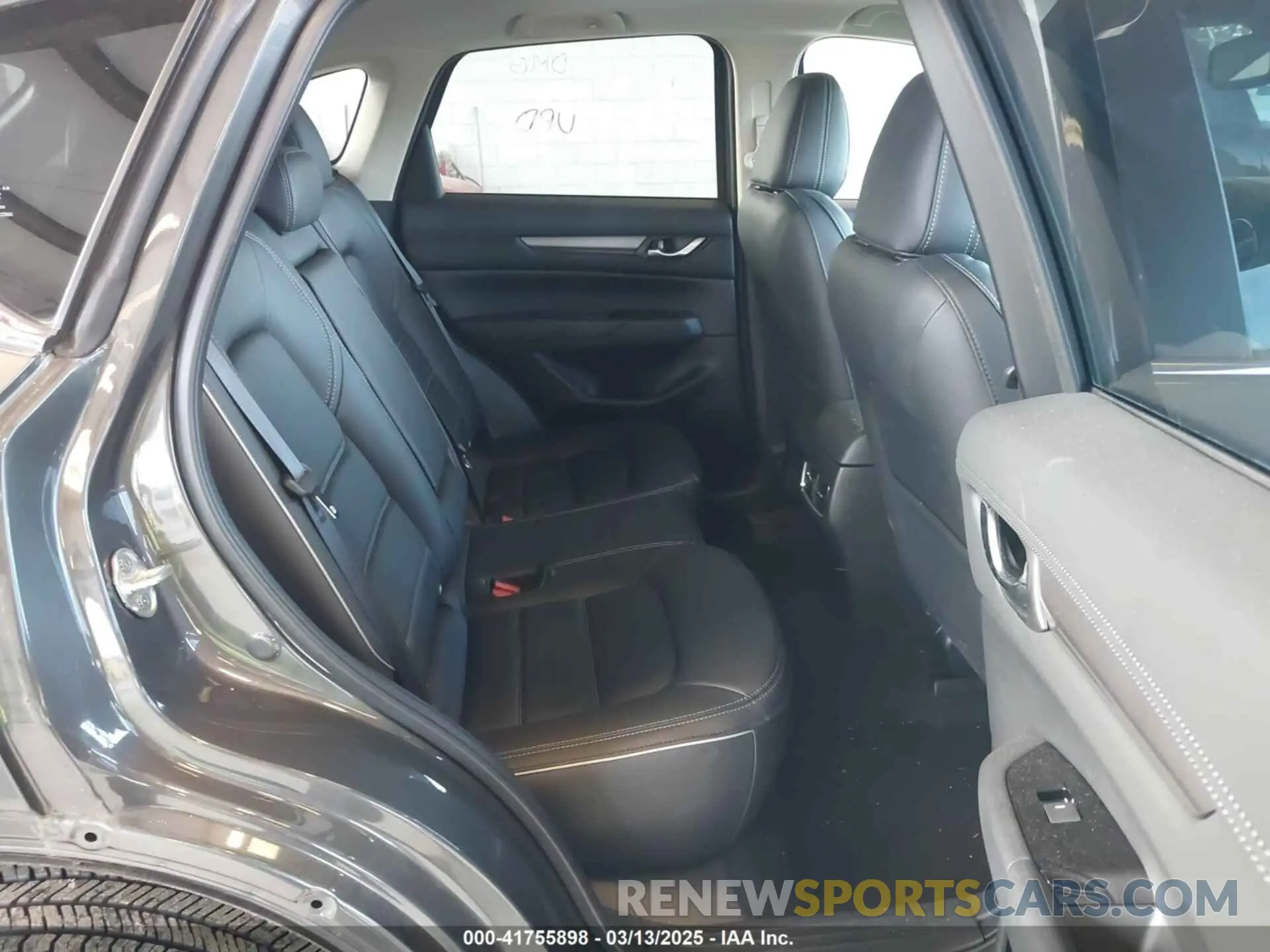 8 fotografías del automóvil dañado JM3KFBCL1R0428883 MAZDA CX-5 2024