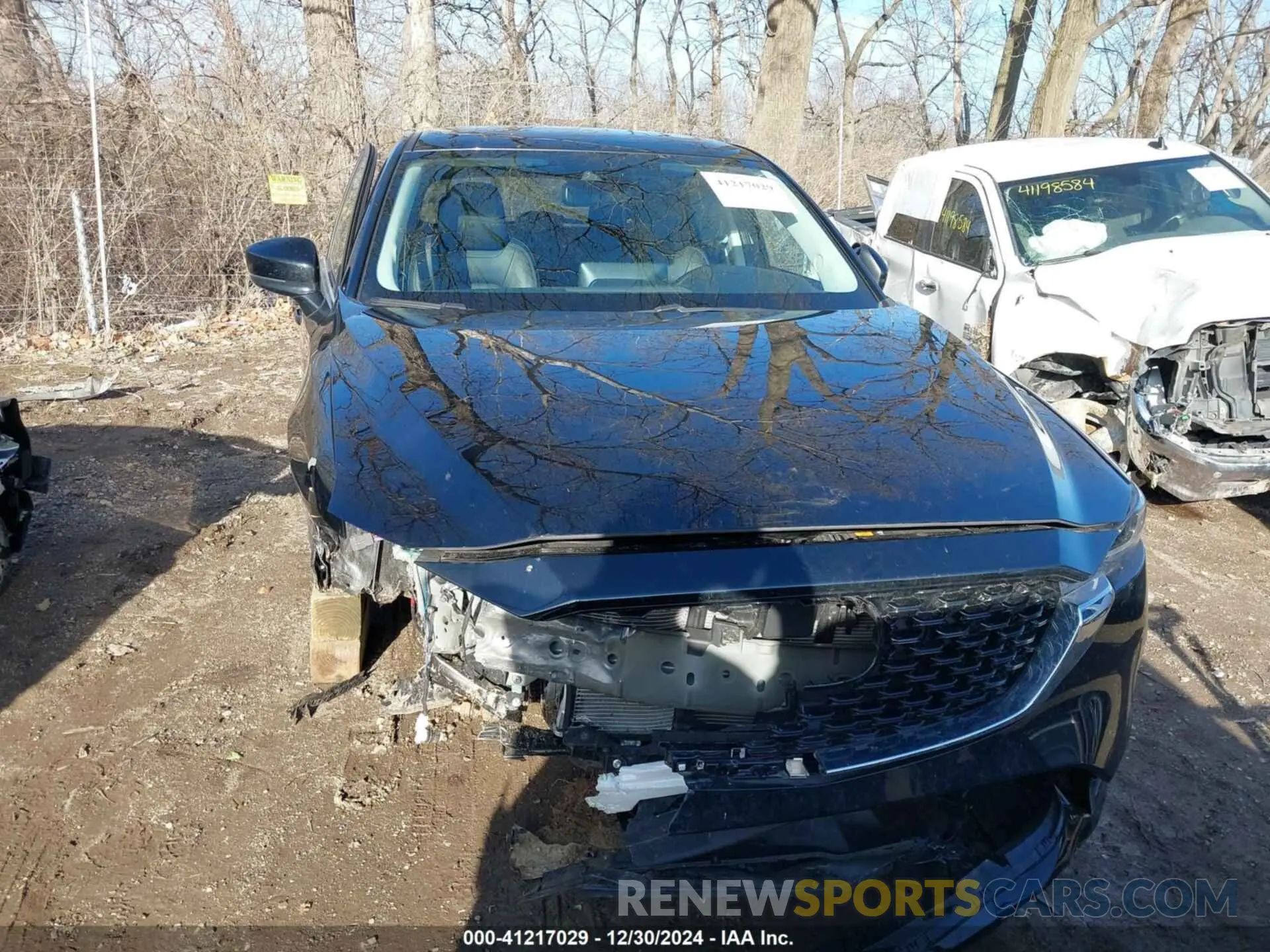 13 fotografías del automóvil dañado JM3KFBCL1R0444839 MAZDA CX-5 2024