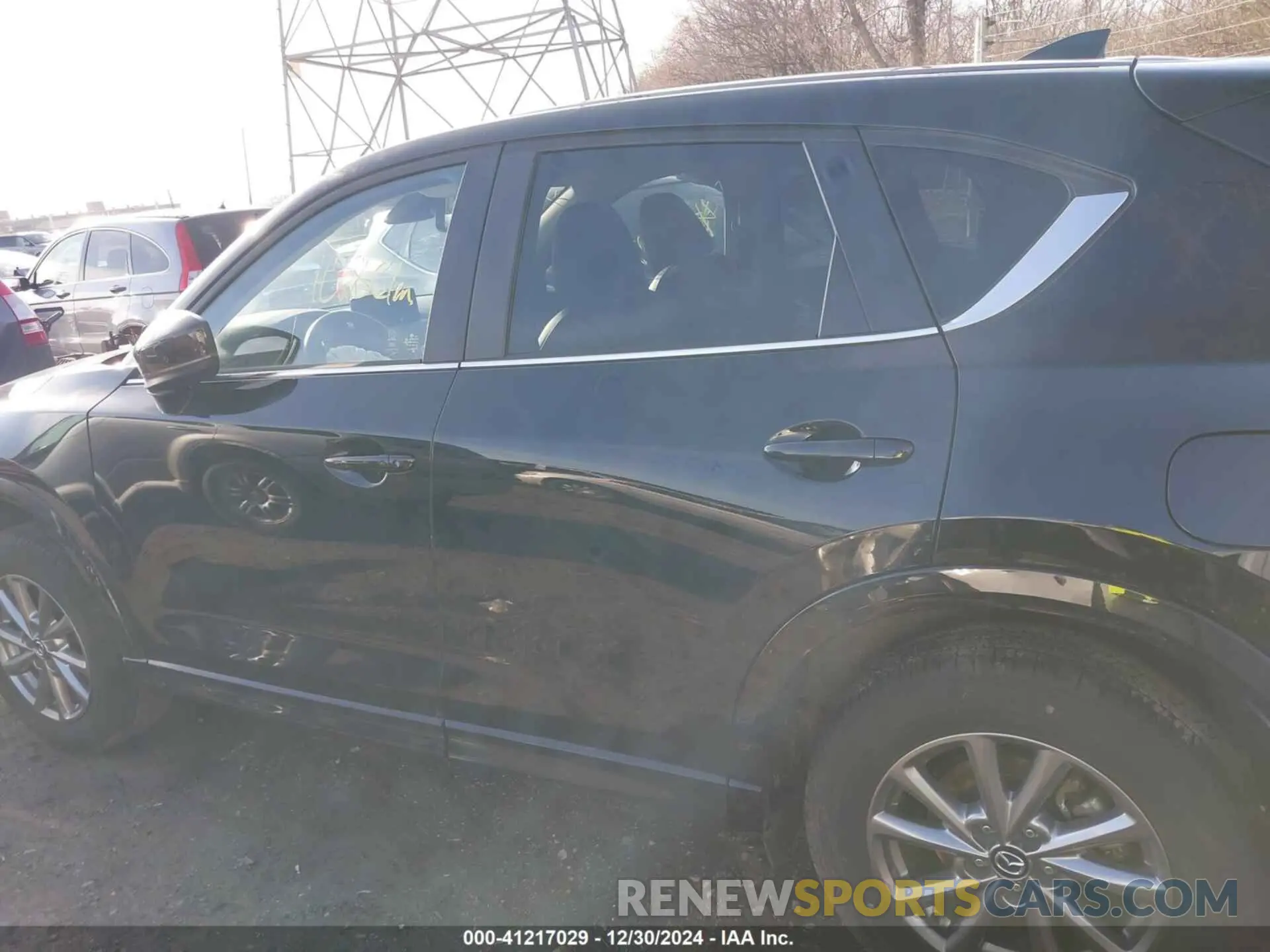15 fotografías del automóvil dañado JM3KFBCL1R0444839 MAZDA CX-5 2024