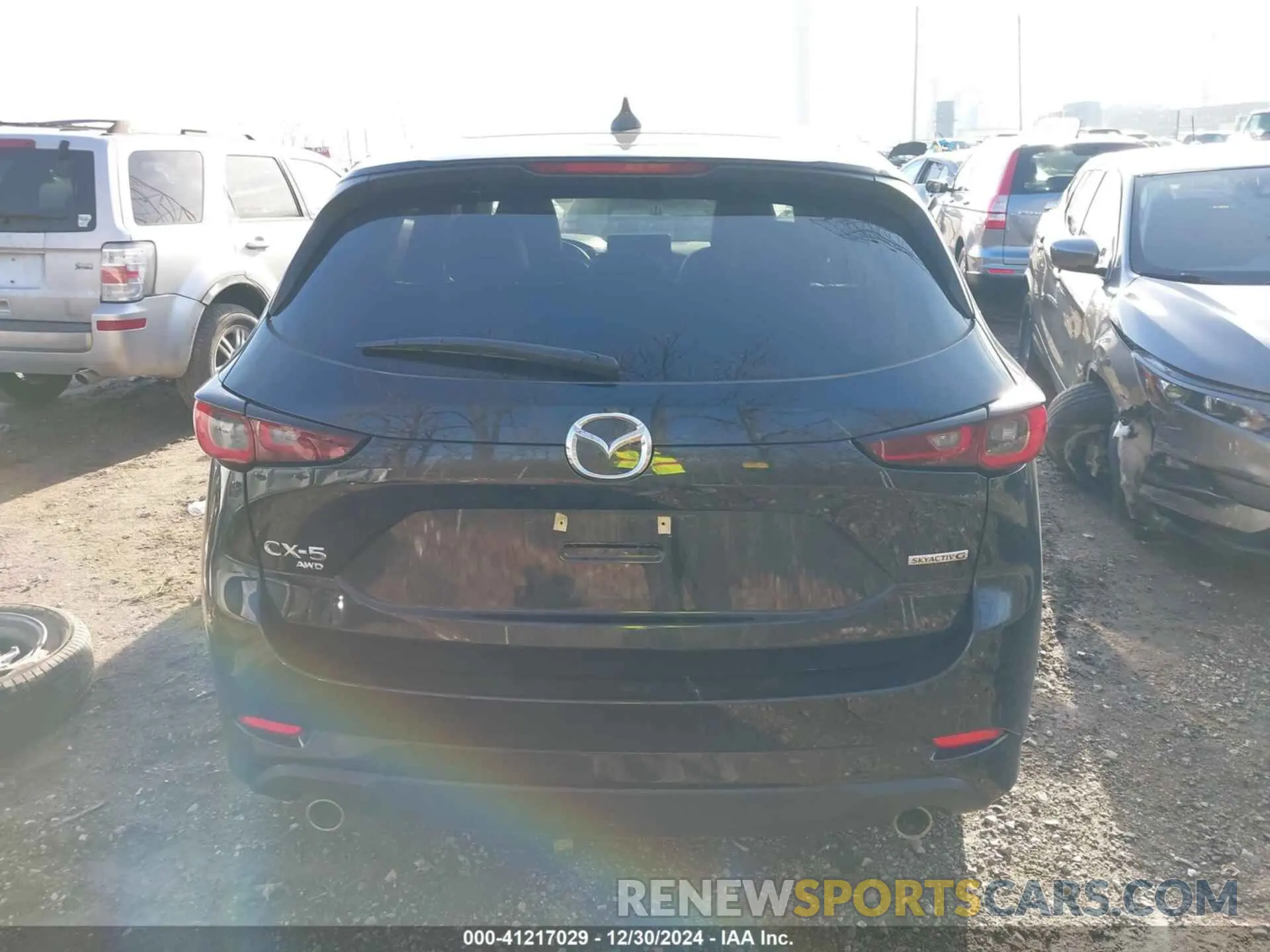 17 fotografías del automóvil dañado JM3KFBCL1R0444839 MAZDA CX-5 2024
