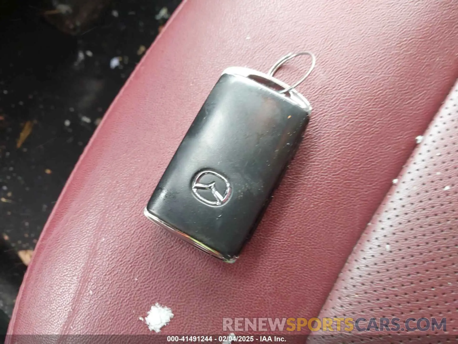 11 fotografías del automóvil dañado JM3KFBCL1R0447627 MAZDA CX-5 2024