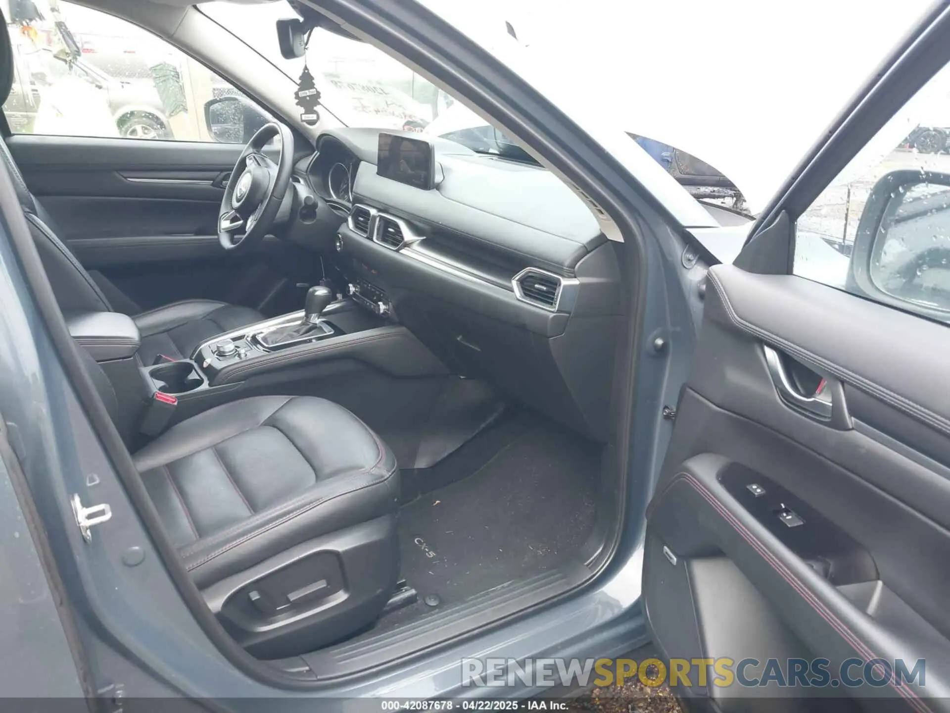 5 fotografías del automóvil dañado JM3KFBCL1R0457803 MAZDA CX-5 2024