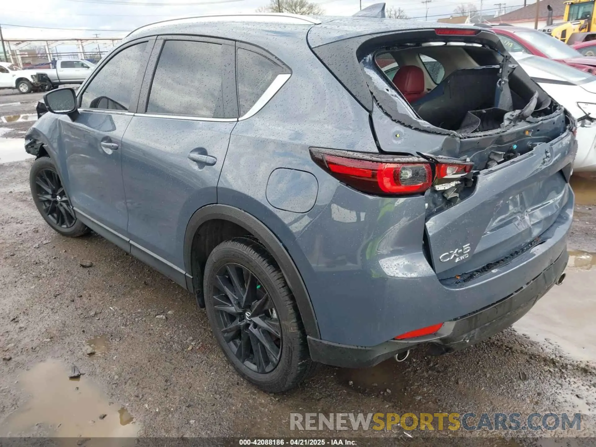 3 fotografías del automóvil dañado JM3KFBCL1R0470051 MAZDA CX-5 2024