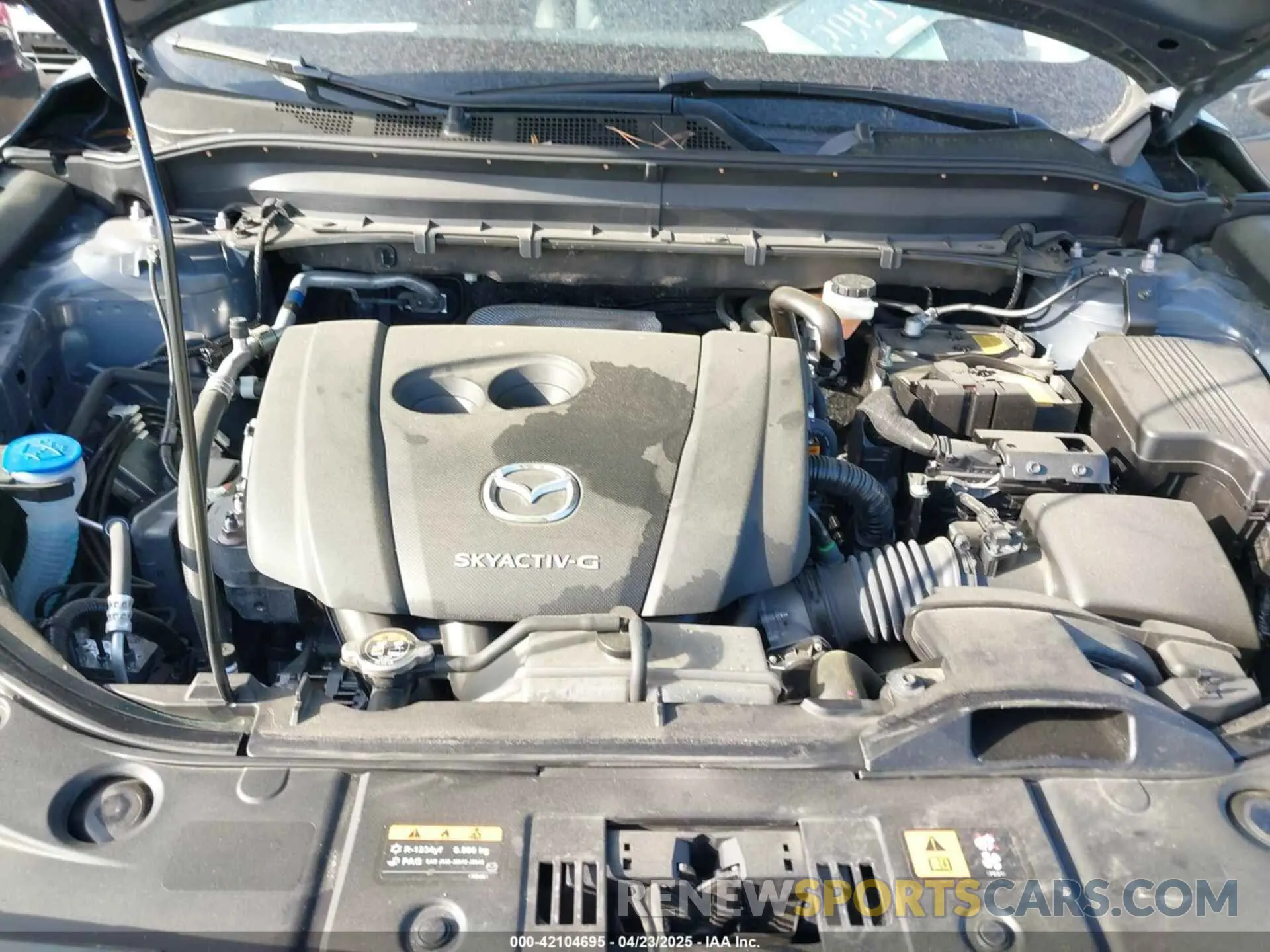 10 fotografías del automóvil dañado JM3KFBCL1R0503775 MAZDA CX-5 2024