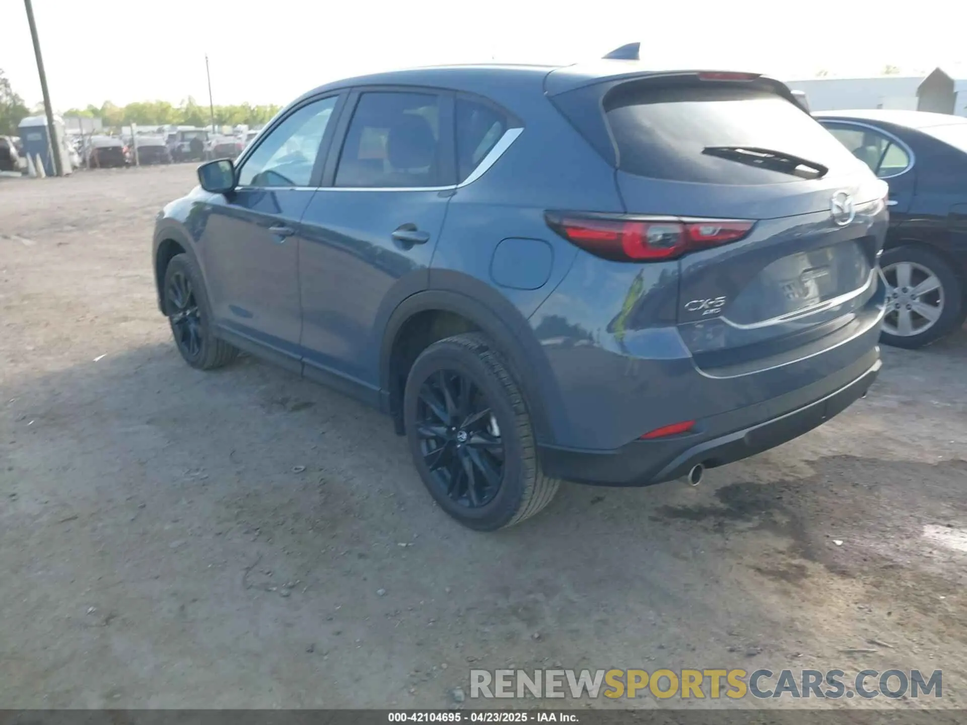 3 fotografías del automóvil dañado JM3KFBCL1R0503775 MAZDA CX-5 2024