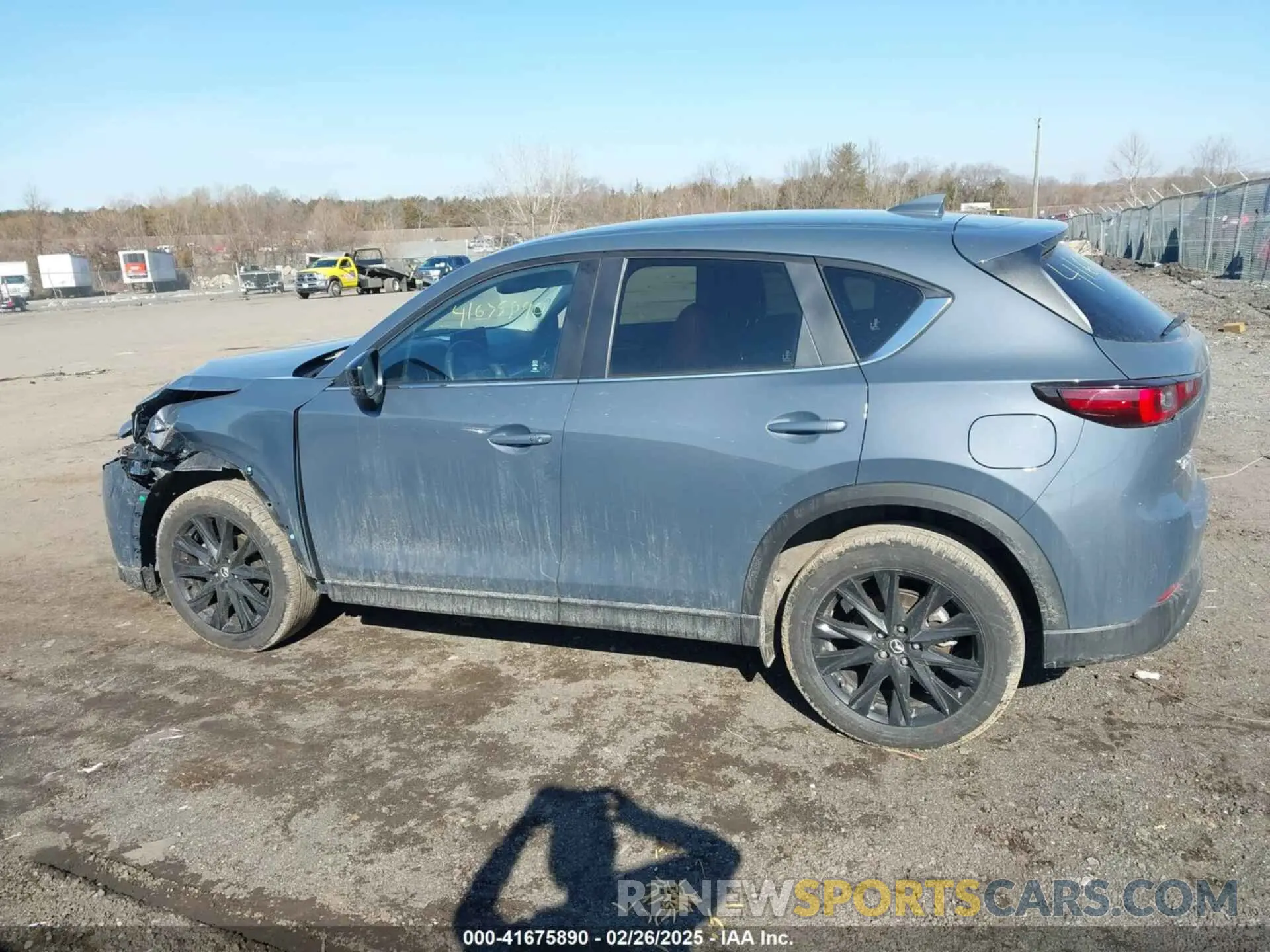 14 fotografías del automóvil dañado JM3KFBCL1R0513433 MAZDA CX-5 2024