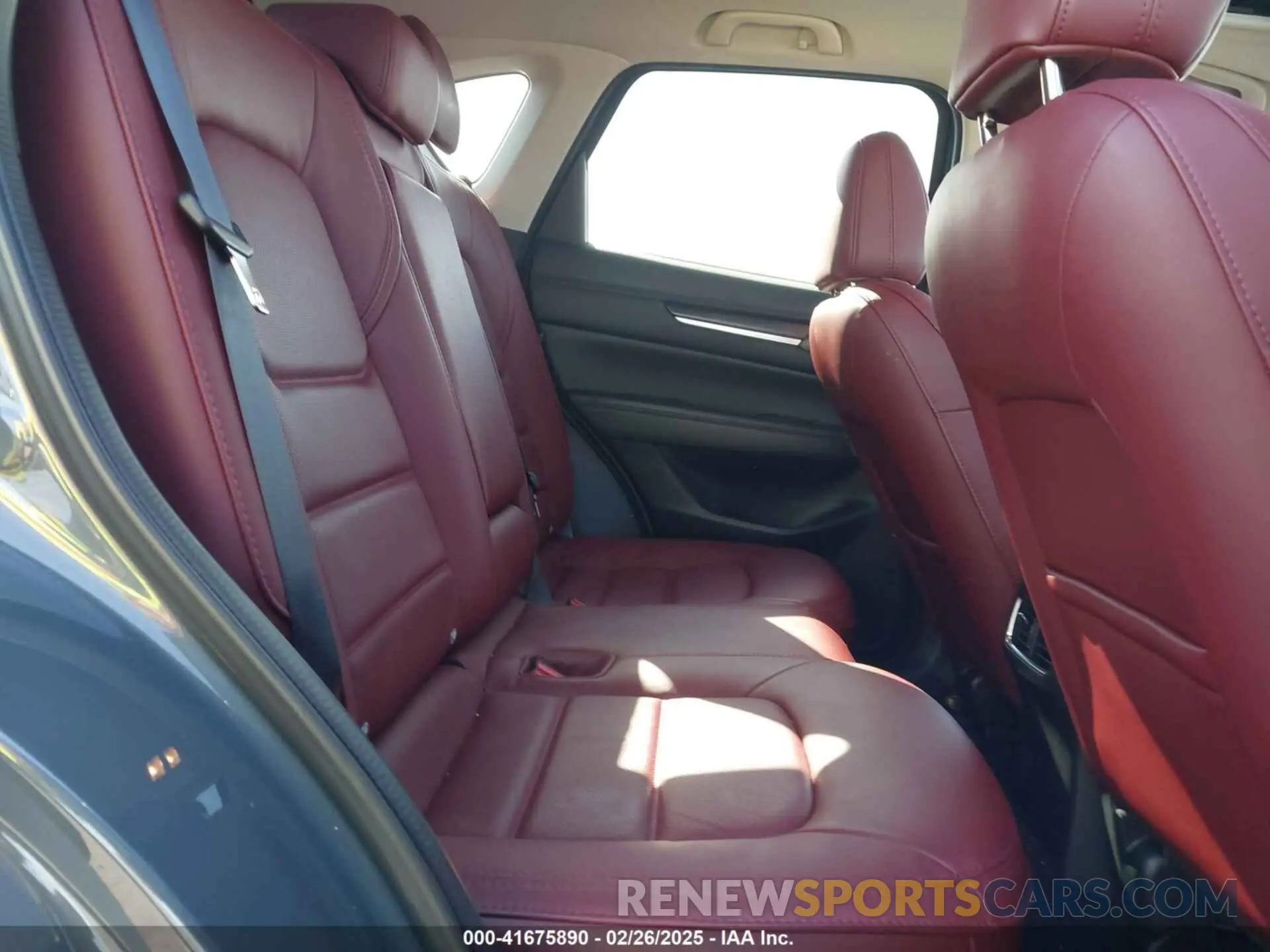 8 fotografías del automóvil dañado JM3KFBCL1R0513433 MAZDA CX-5 2024