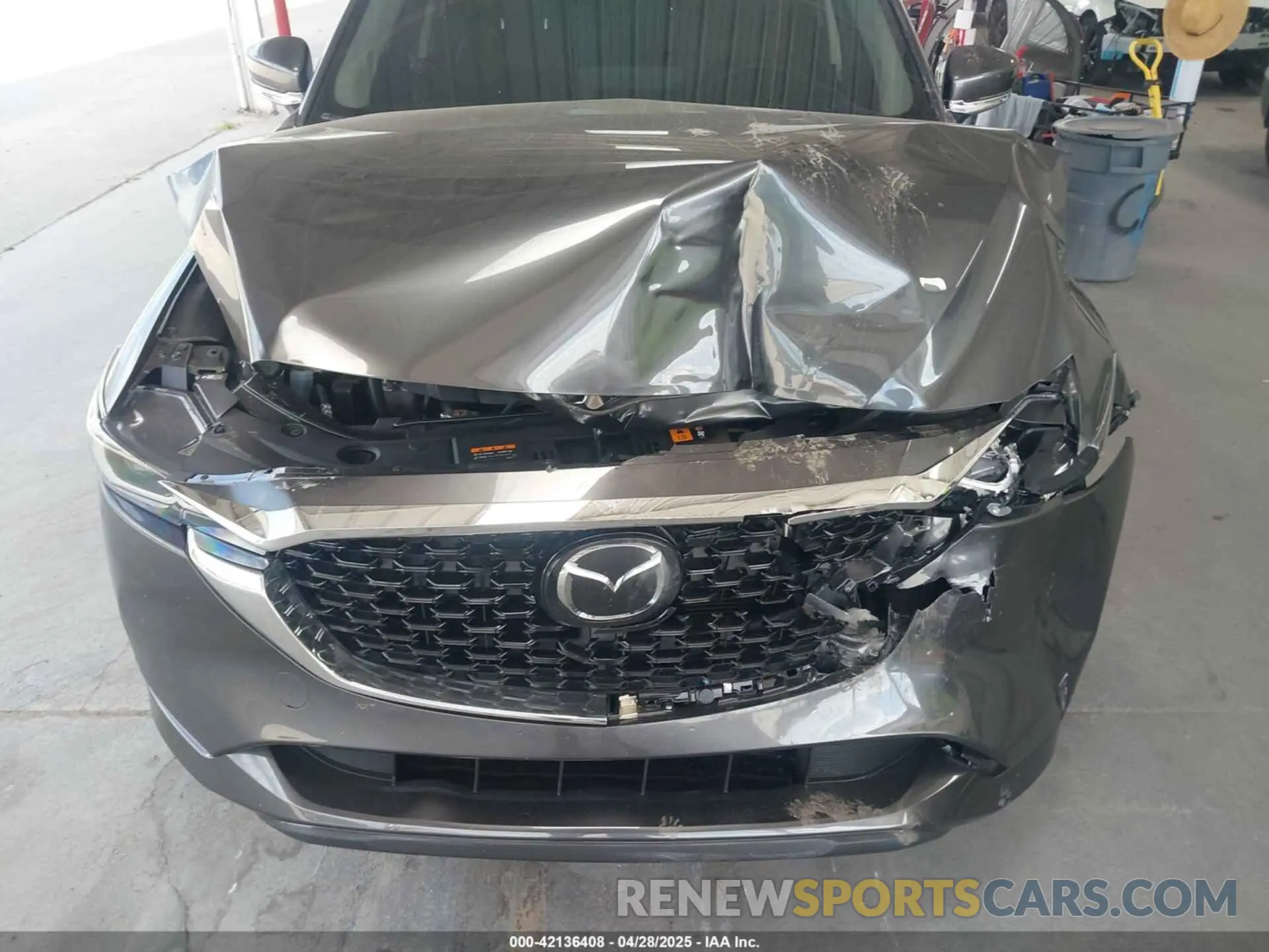 11 fotografías del automóvil dañado JM3KFBCL2R0426088 MAZDA CX-5 2024