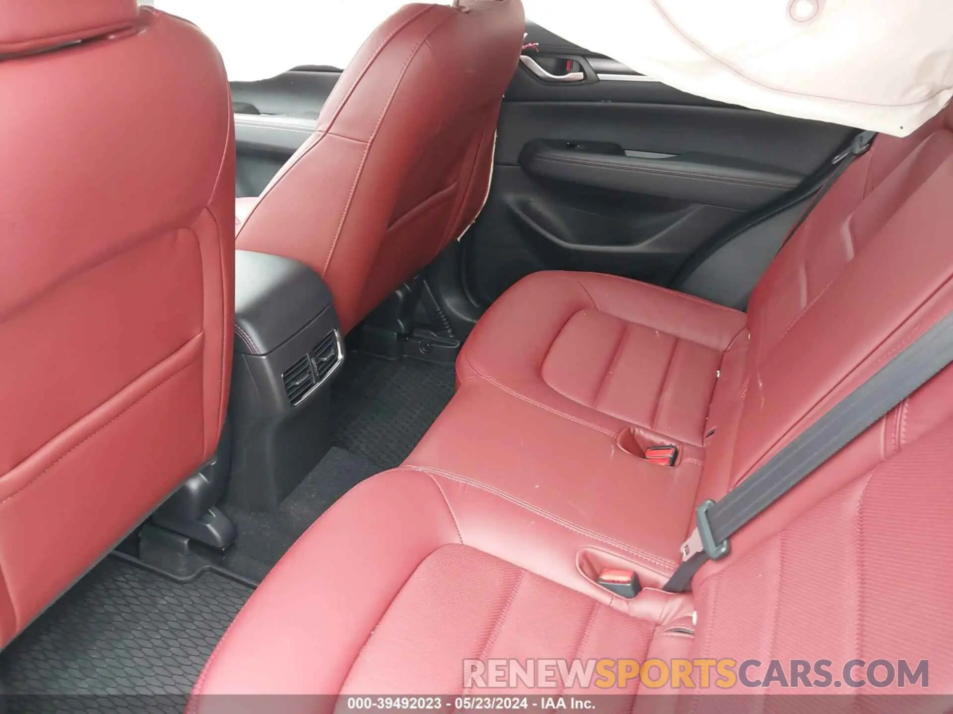 8 fotografías del automóvil dañado JM3KFBCL2R0427497 MAZDA CX-5 2024