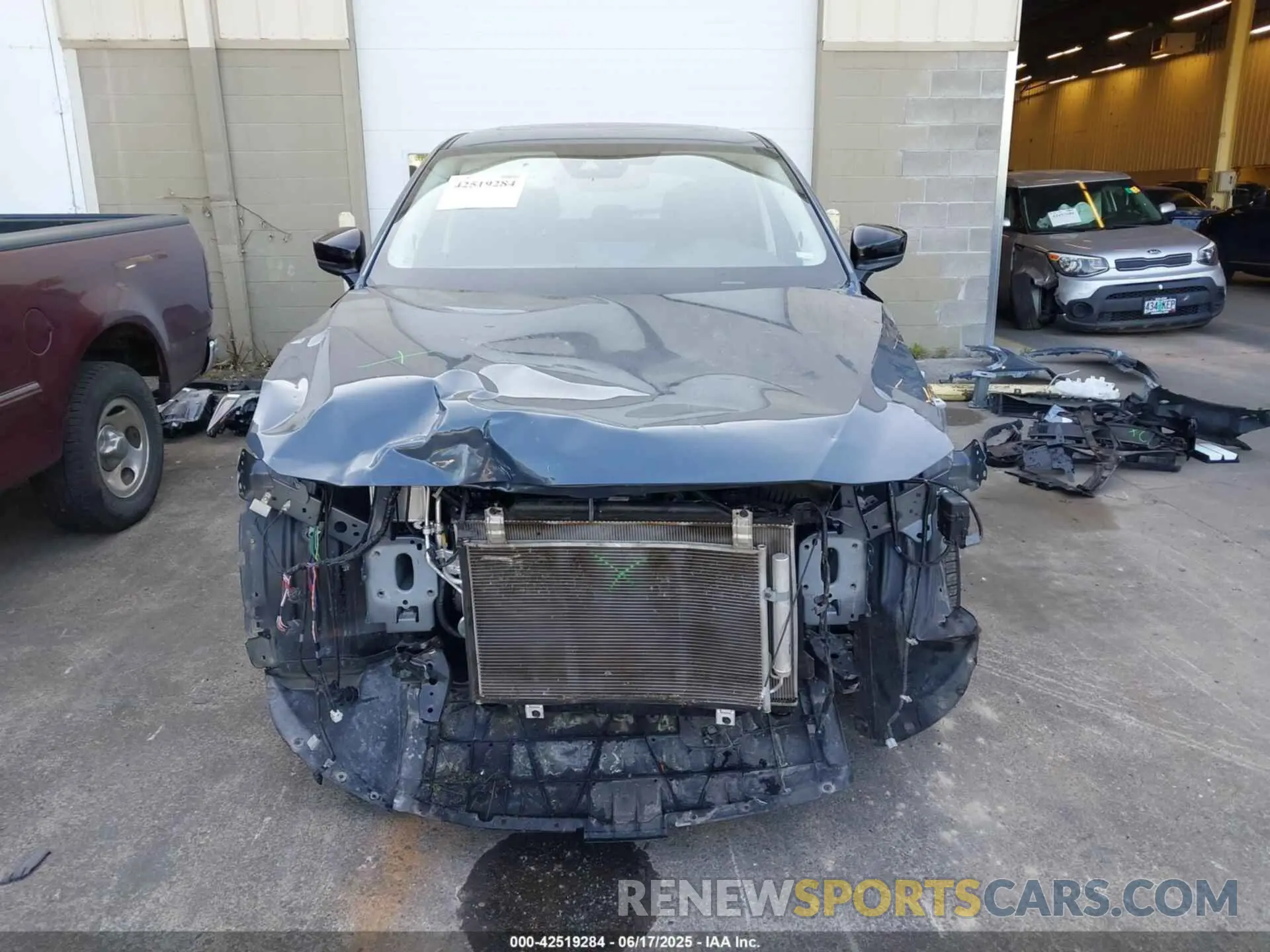 13 fotografías del automóvil dañado JM3KFBCL2R0500495 MAZDA CX-5 2024