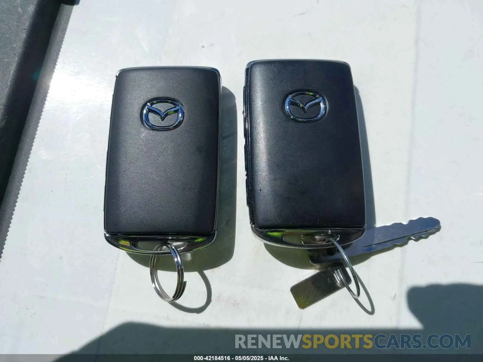11 fotografías del automóvil dañado JM3KFBCL2R0510458 MAZDA CX-5 2024