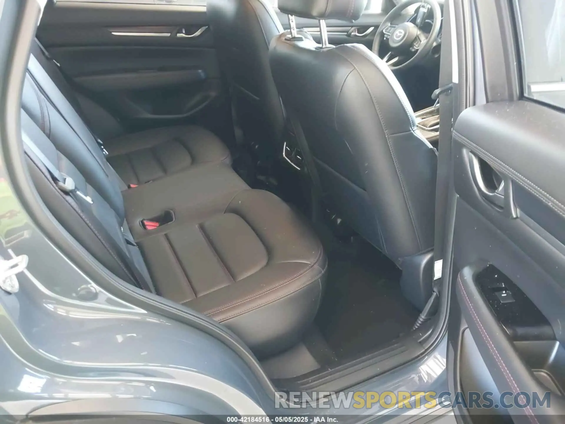 8 fotografías del automóvil dañado JM3KFBCL2R0510458 MAZDA CX-5 2024