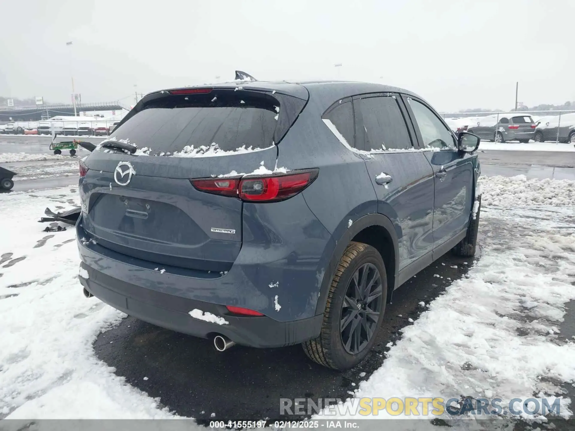 4 fotografías del automóvil dañado JM3KFBCL3R0421255 MAZDA CX-5 2024