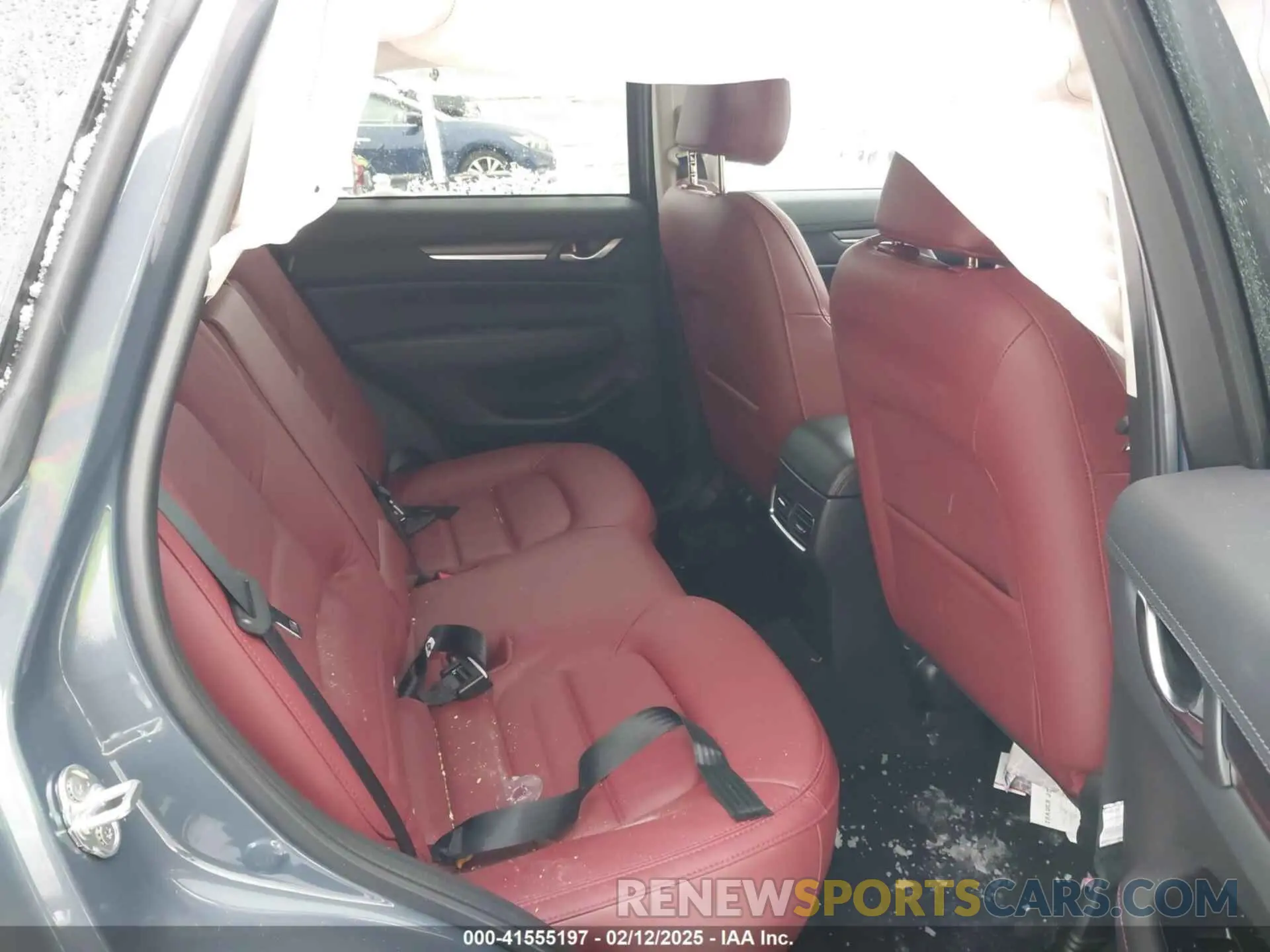 8 fotografías del automóvil dañado JM3KFBCL3R0421255 MAZDA CX-5 2024