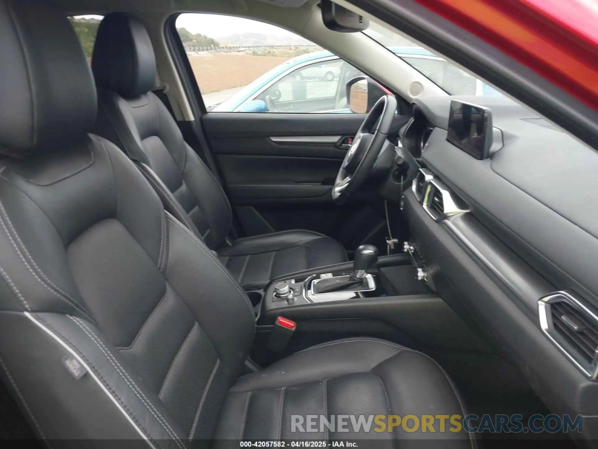 5 fotografías del automóvil dañado JM3KFBCL3R0431347 MAZDA CX-5 2024