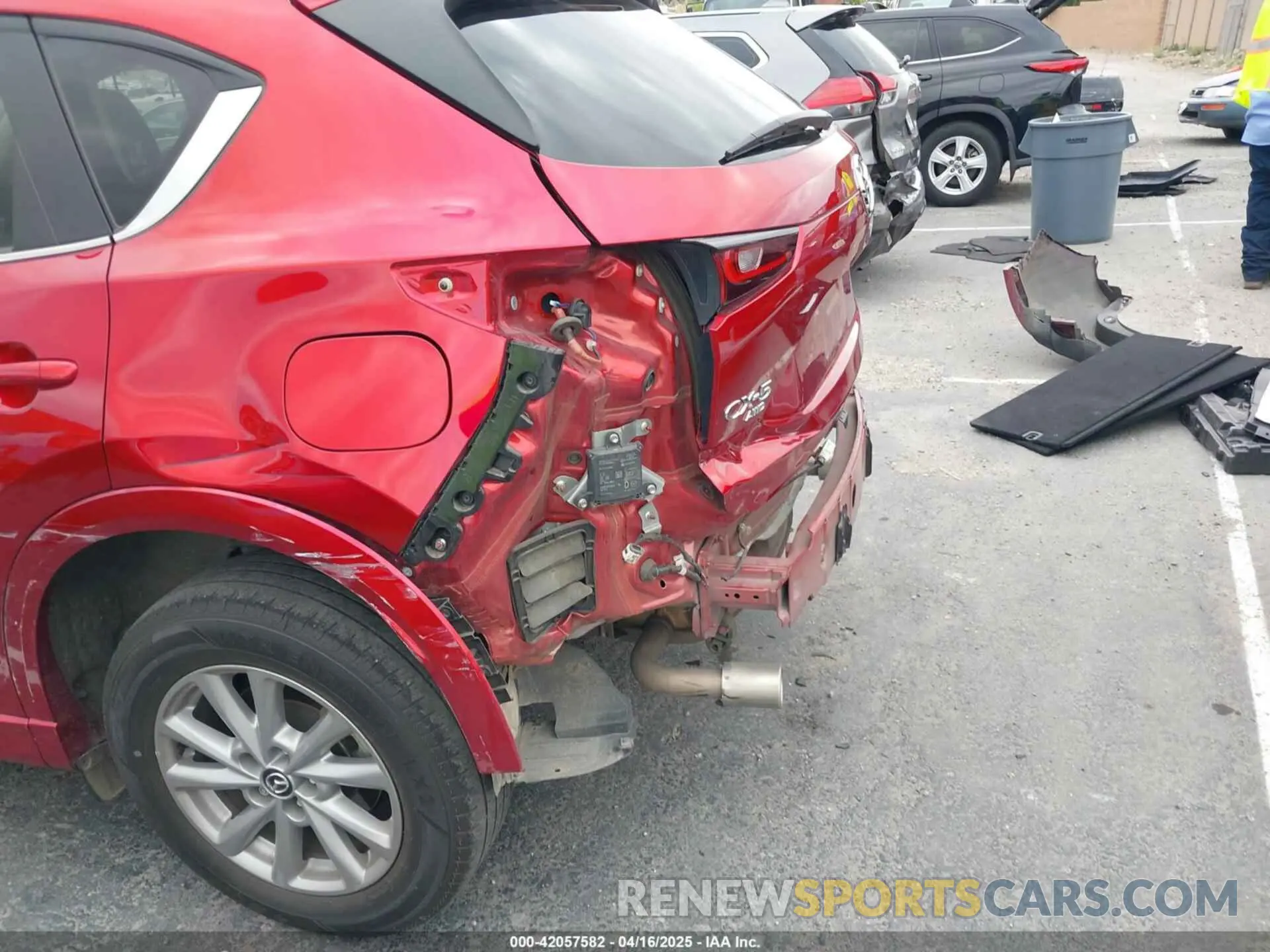 6 fotografías del automóvil dañado JM3KFBCL3R0431347 MAZDA CX-5 2024