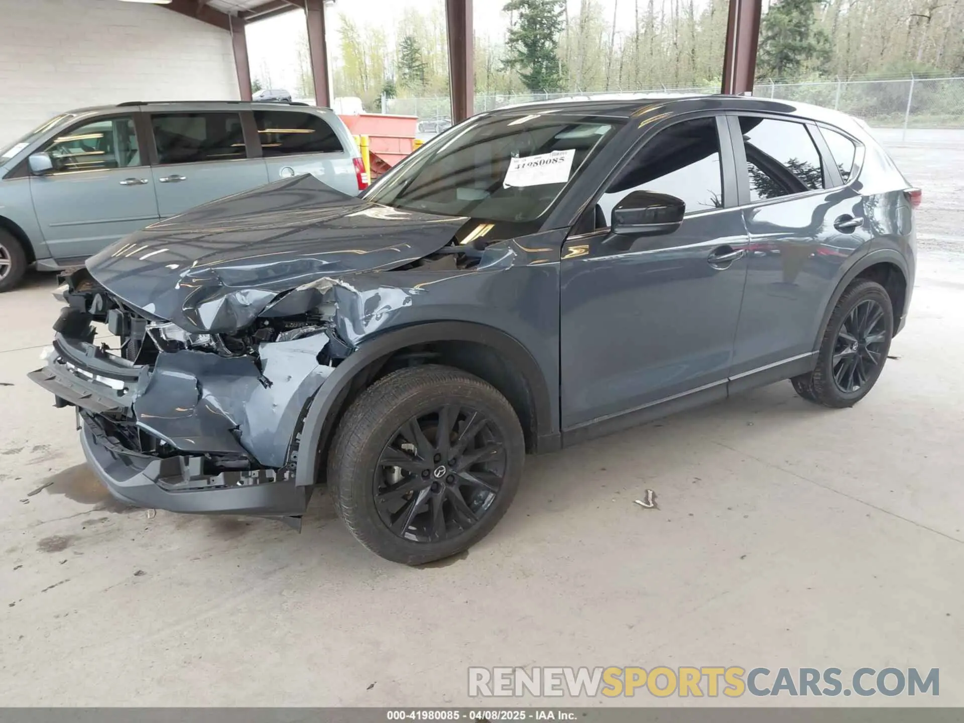 2 fotografías del automóvil dañado JM3KFBCL4R0432491 MAZDA CX-5 2024