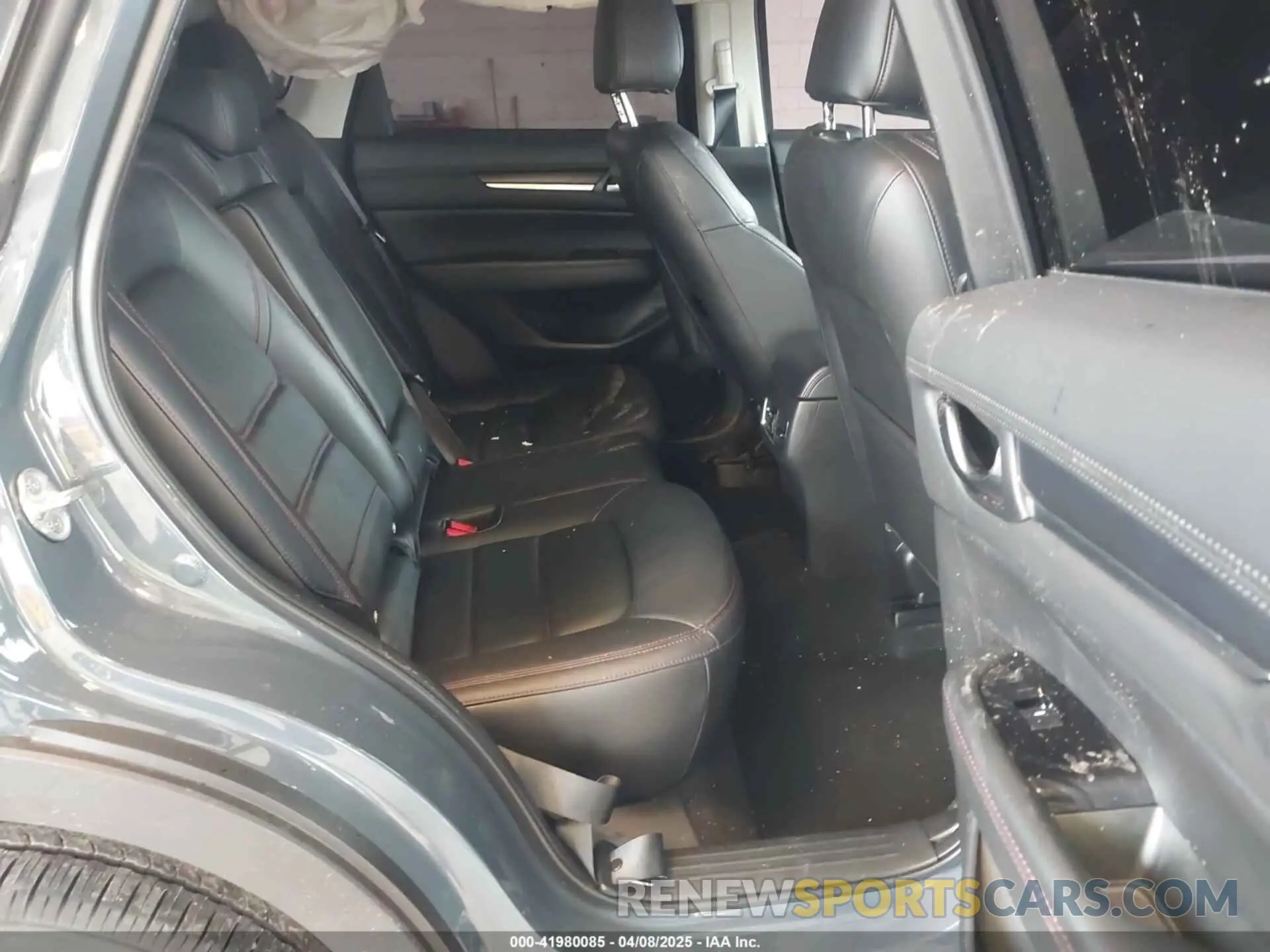 8 fotografías del automóvil dañado JM3KFBCL4R0432491 MAZDA CX-5 2024
