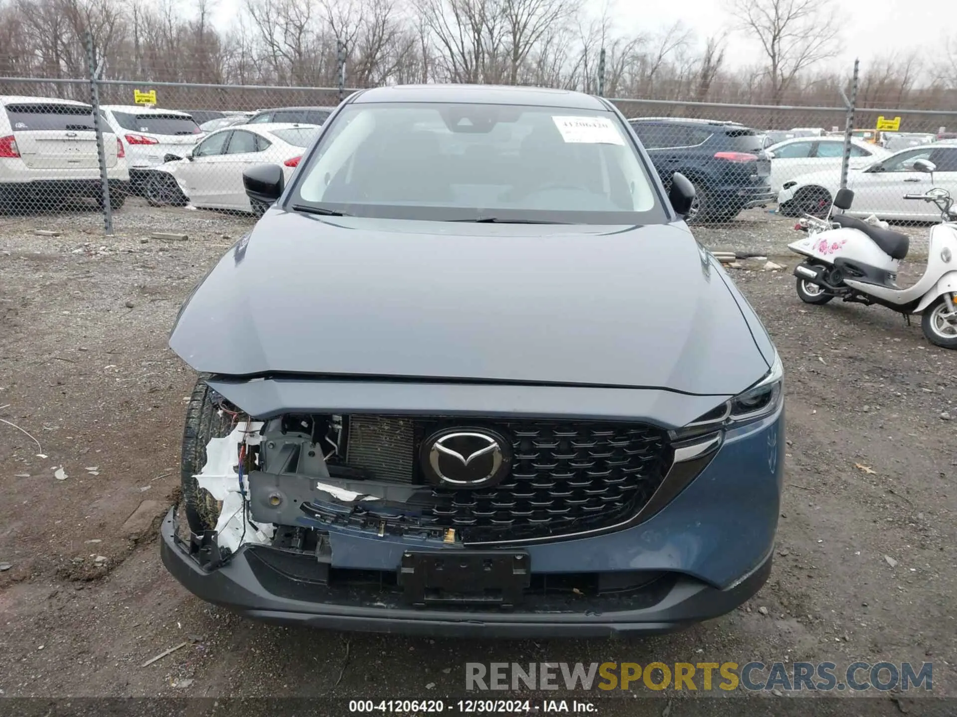 12 fotografías del automóvil dañado JM3KFBCL5R0430300 MAZDA CX-5 2024