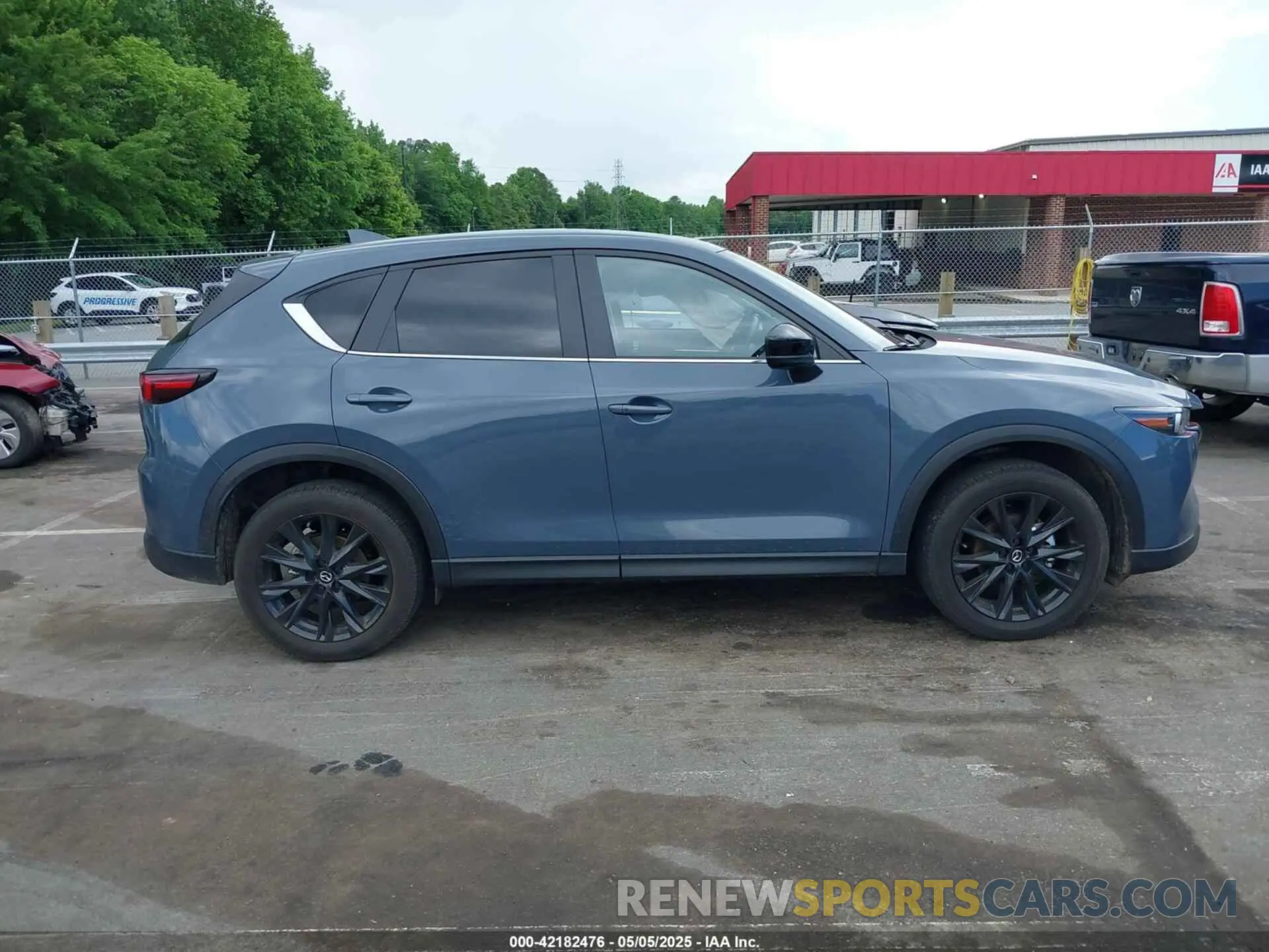 13 fotografías del automóvil dañado JM3KFBCL5R0440888 MAZDA CX-5 2024