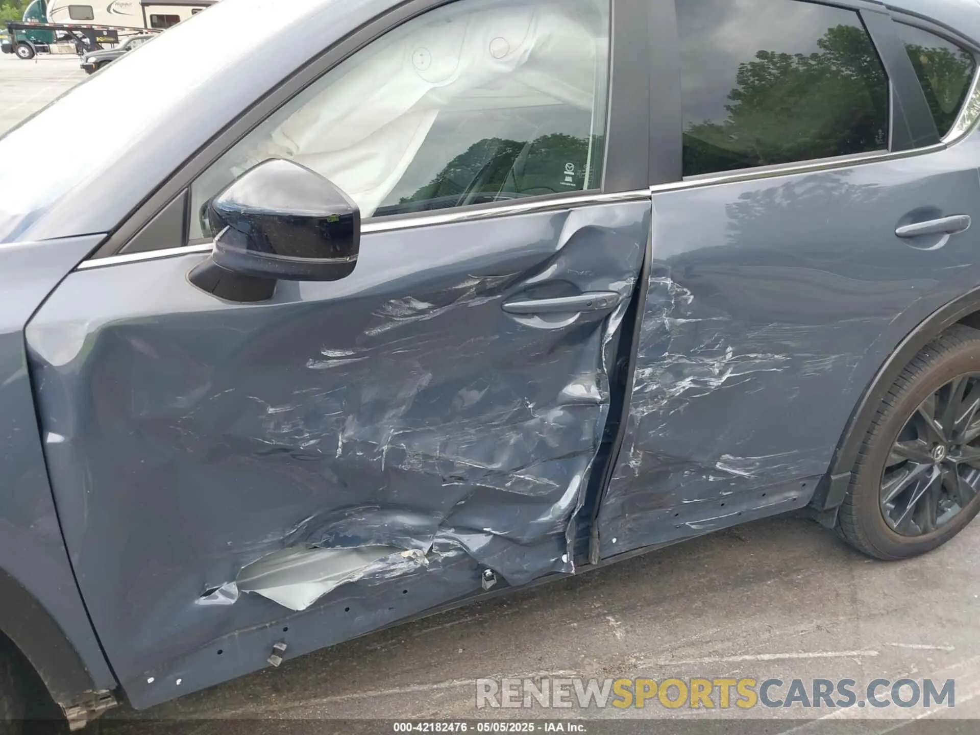 6 fotografías del automóvil dañado JM3KFBCL5R0440888 MAZDA CX-5 2024