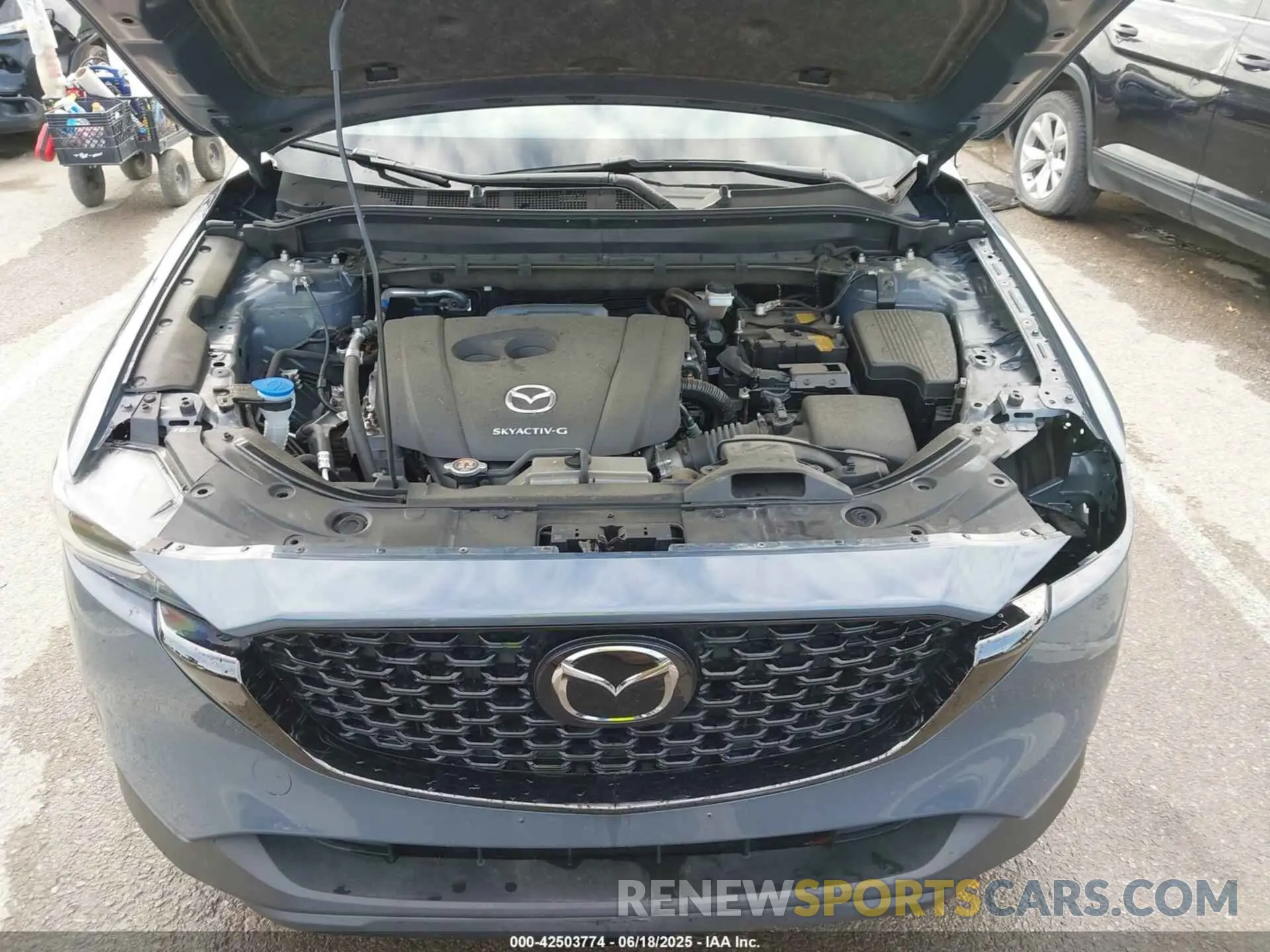 10 fotografías del automóvil dañado JM3KFBCL5R0468237 MAZDA CX-5 2024