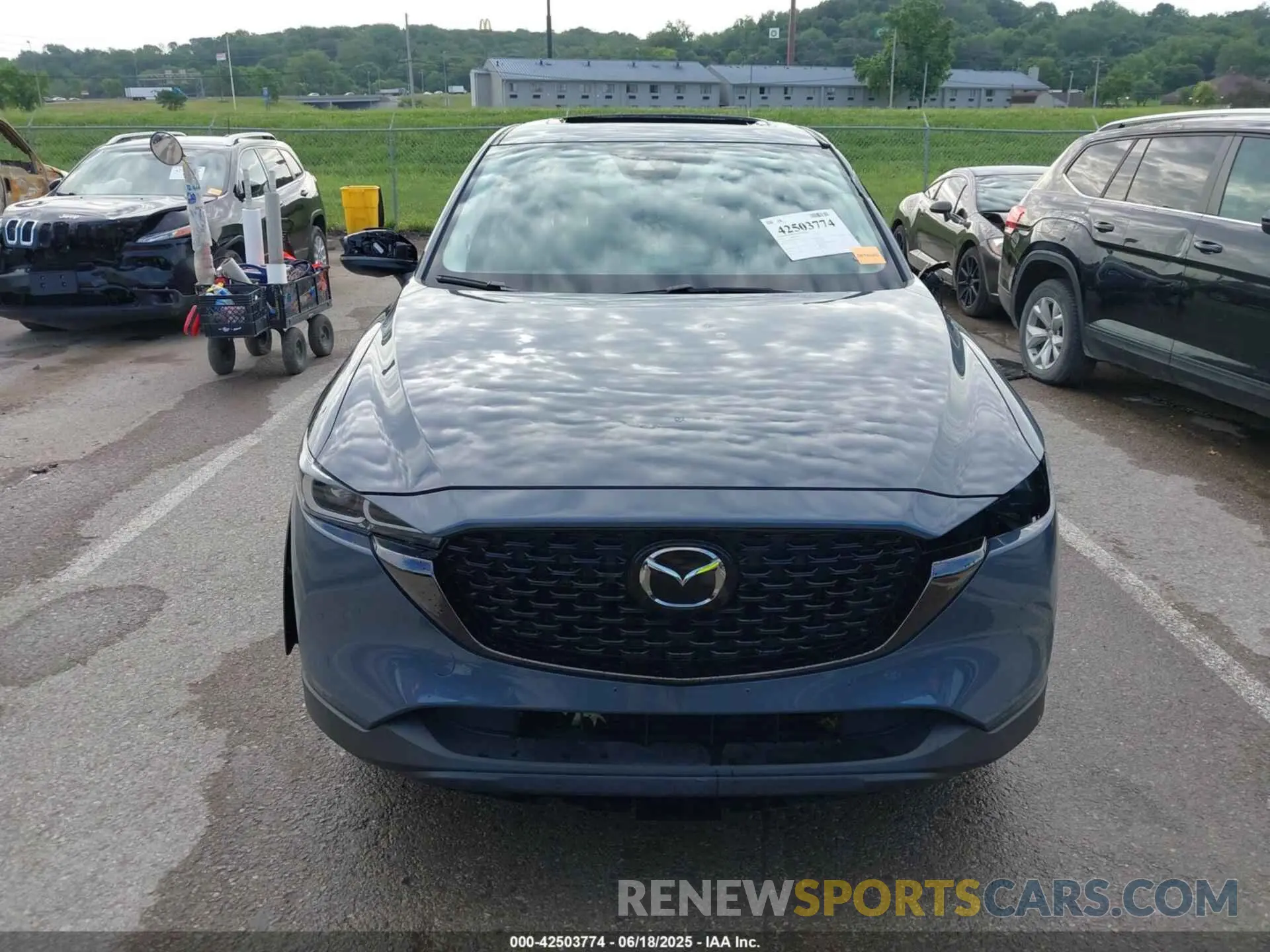 13 fotografías del automóvil dañado JM3KFBCL5R0468237 MAZDA CX-5 2024