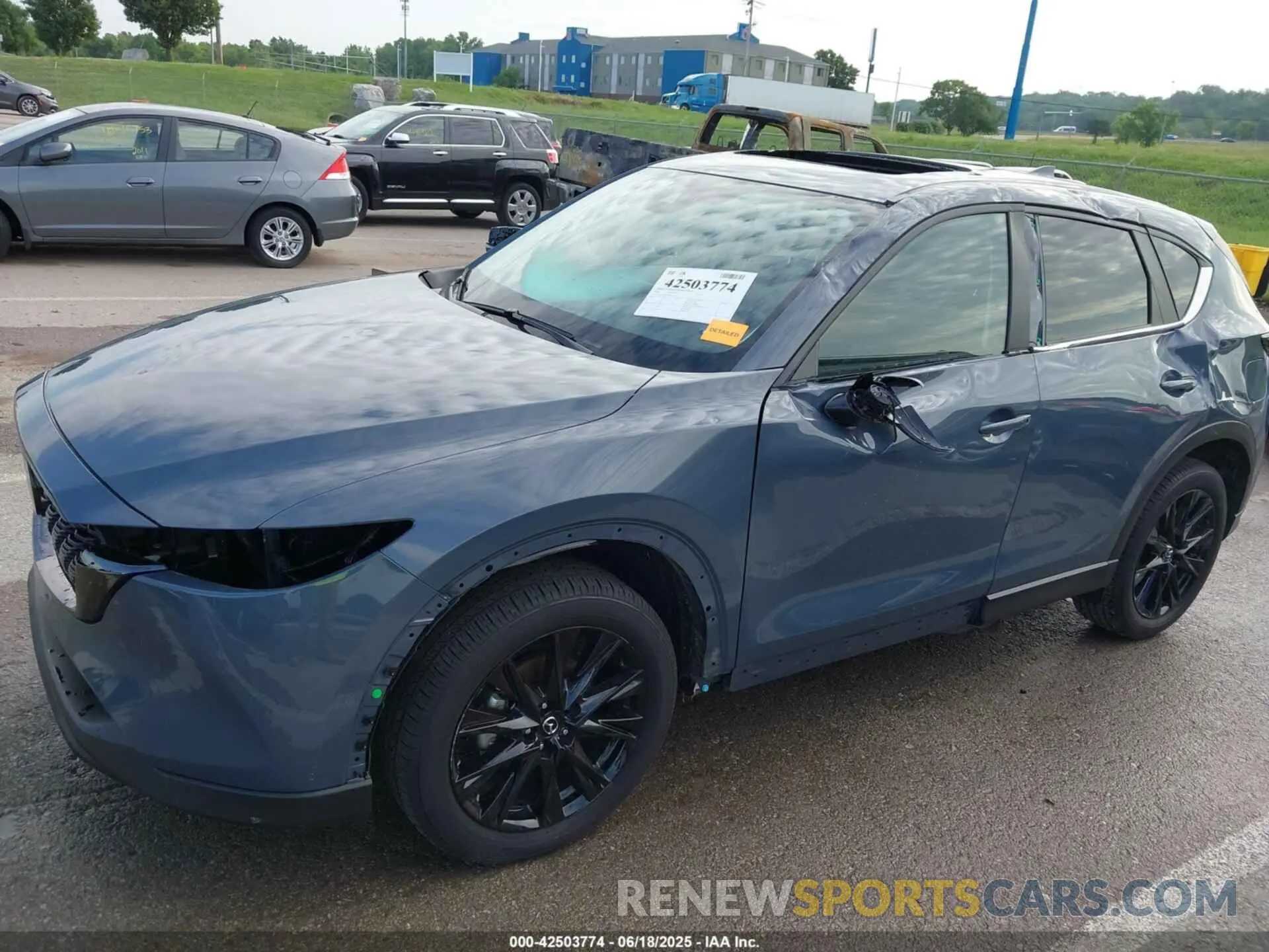 6 fotografías del automóvil dañado JM3KFBCL5R0468237 MAZDA CX-5 2024