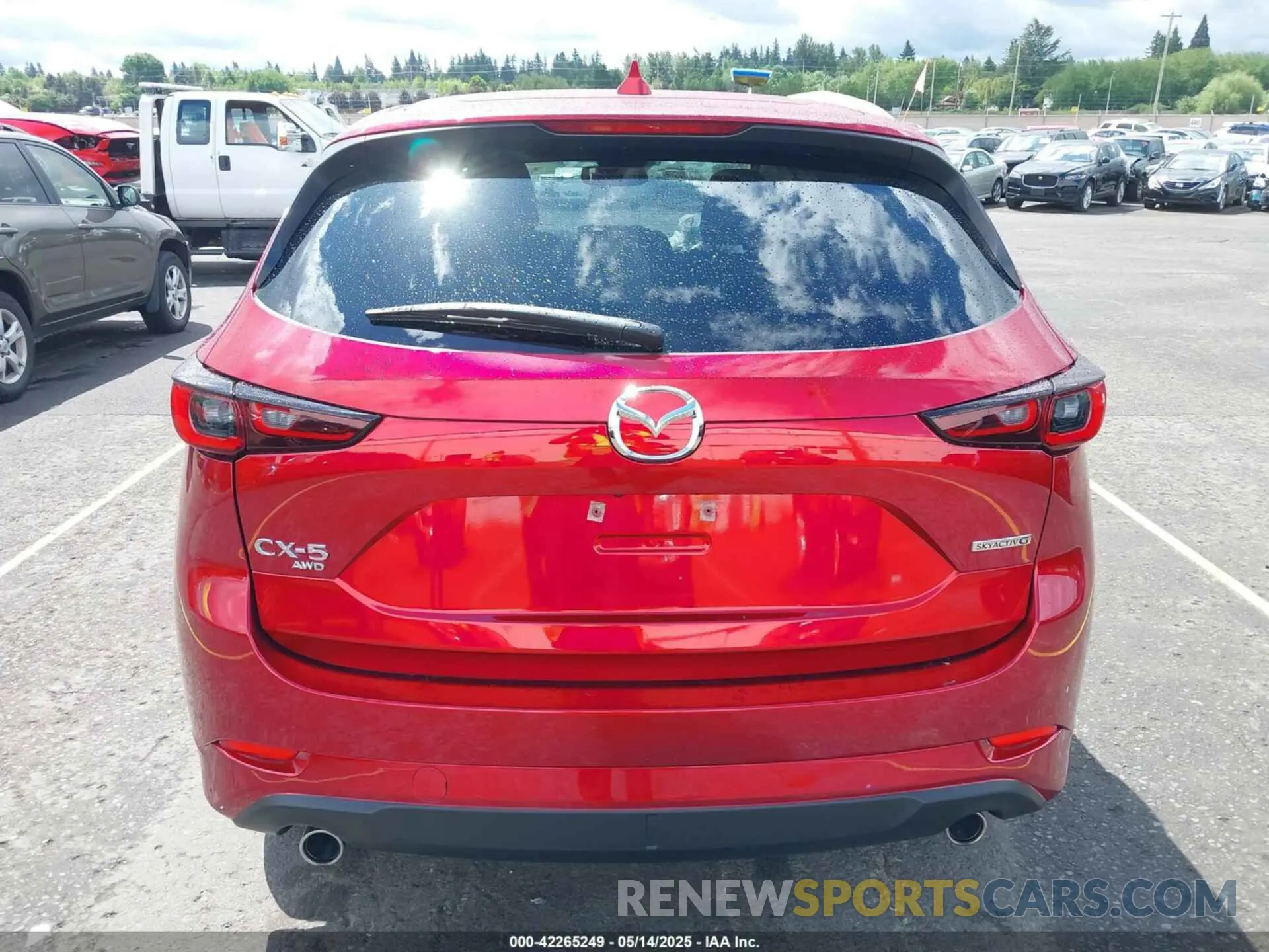 16 fotografías del automóvil dañado JM3KFBCL5R0486978 MAZDA CX-5 2024