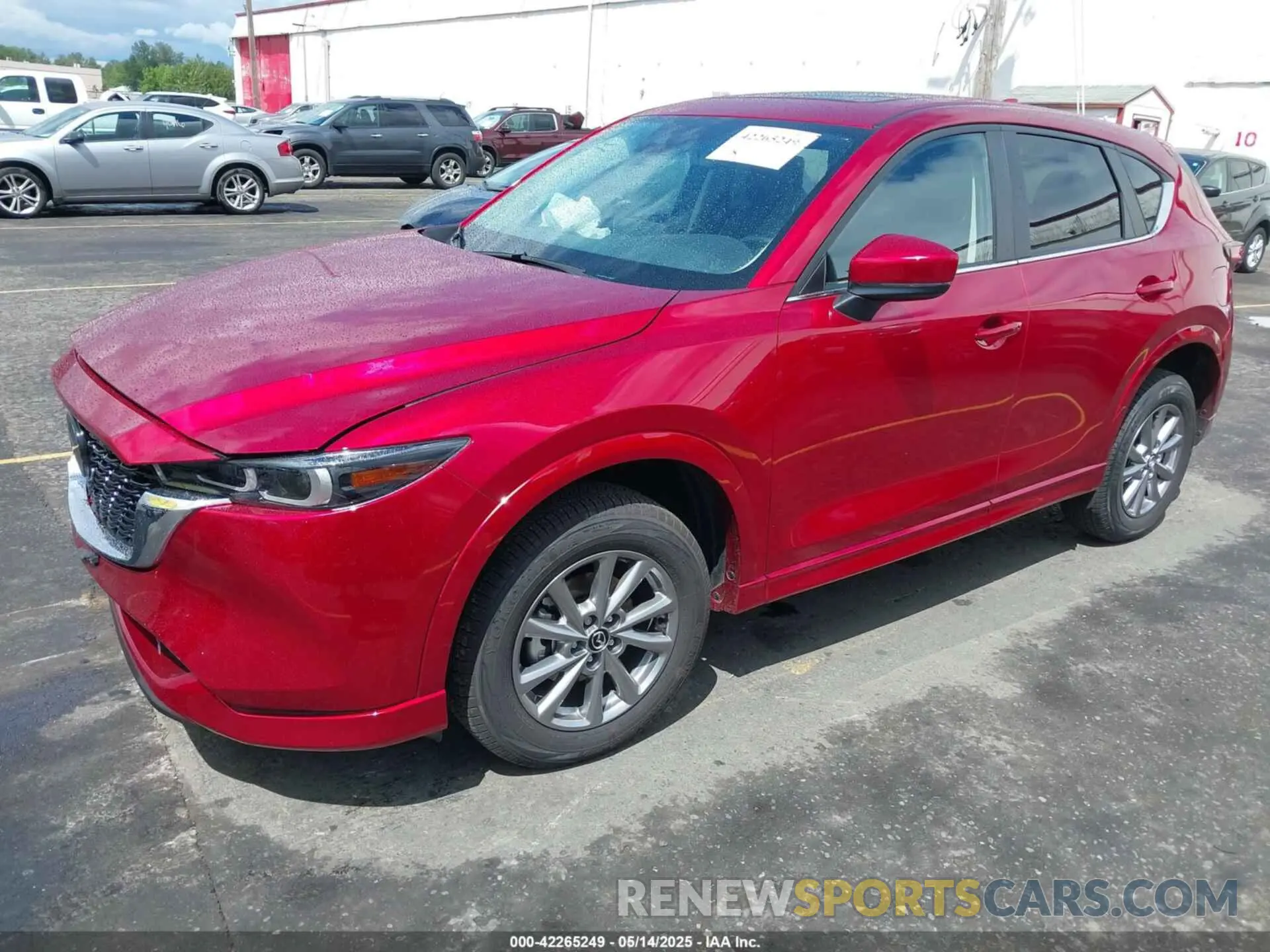 2 fotografías del automóvil dañado JM3KFBCL5R0486978 MAZDA CX-5 2024