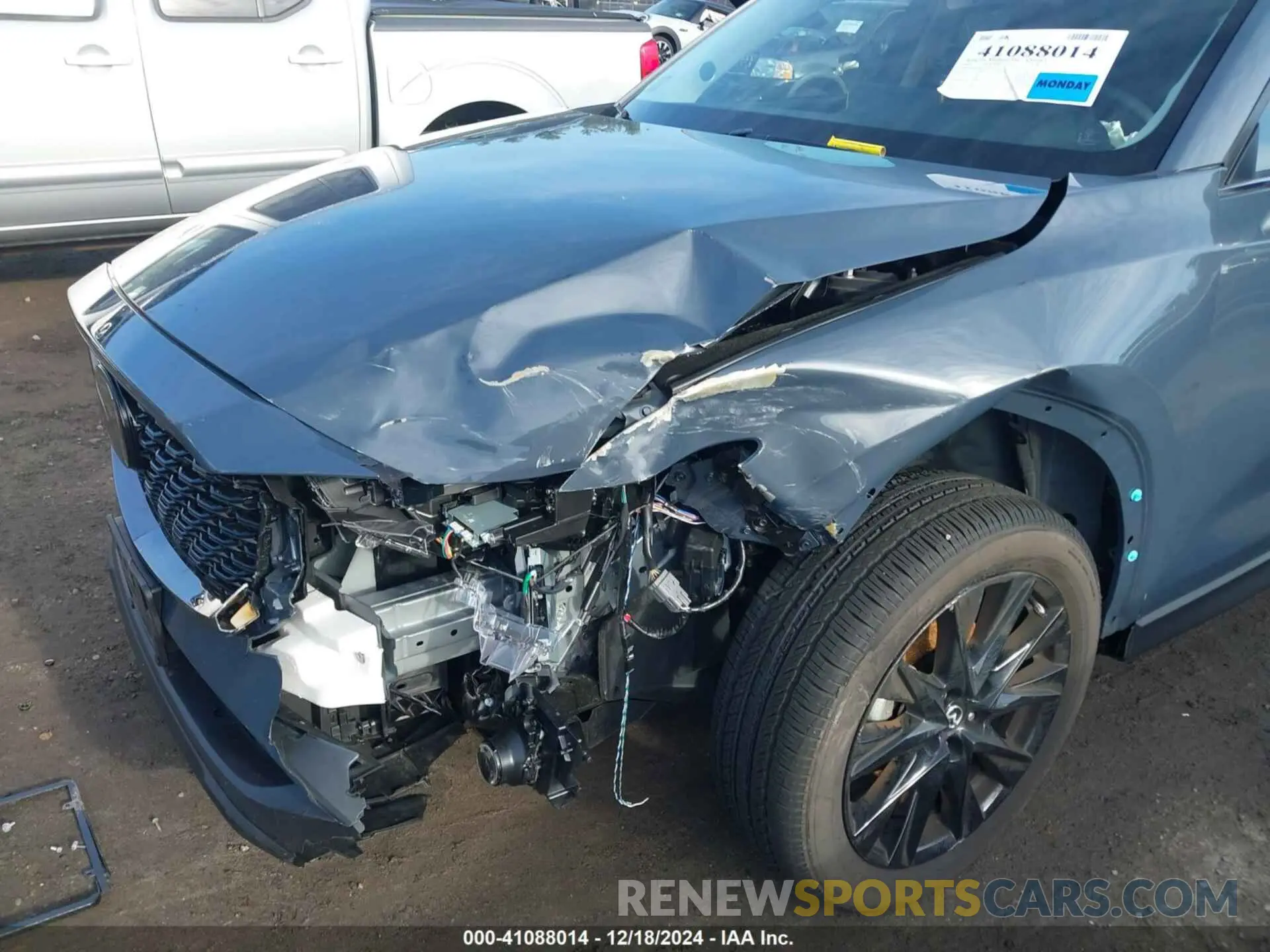 6 fotografías del automóvil dañado JM3KFBCL6R0419371 MAZDA CX-5 2024