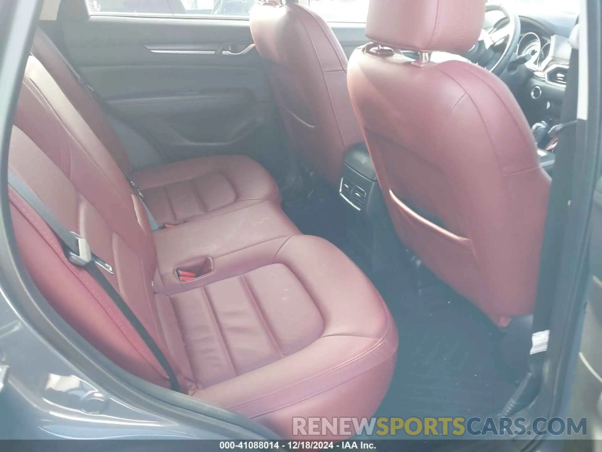 8 fotografías del automóvil dañado JM3KFBCL6R0419371 MAZDA CX-5 2024