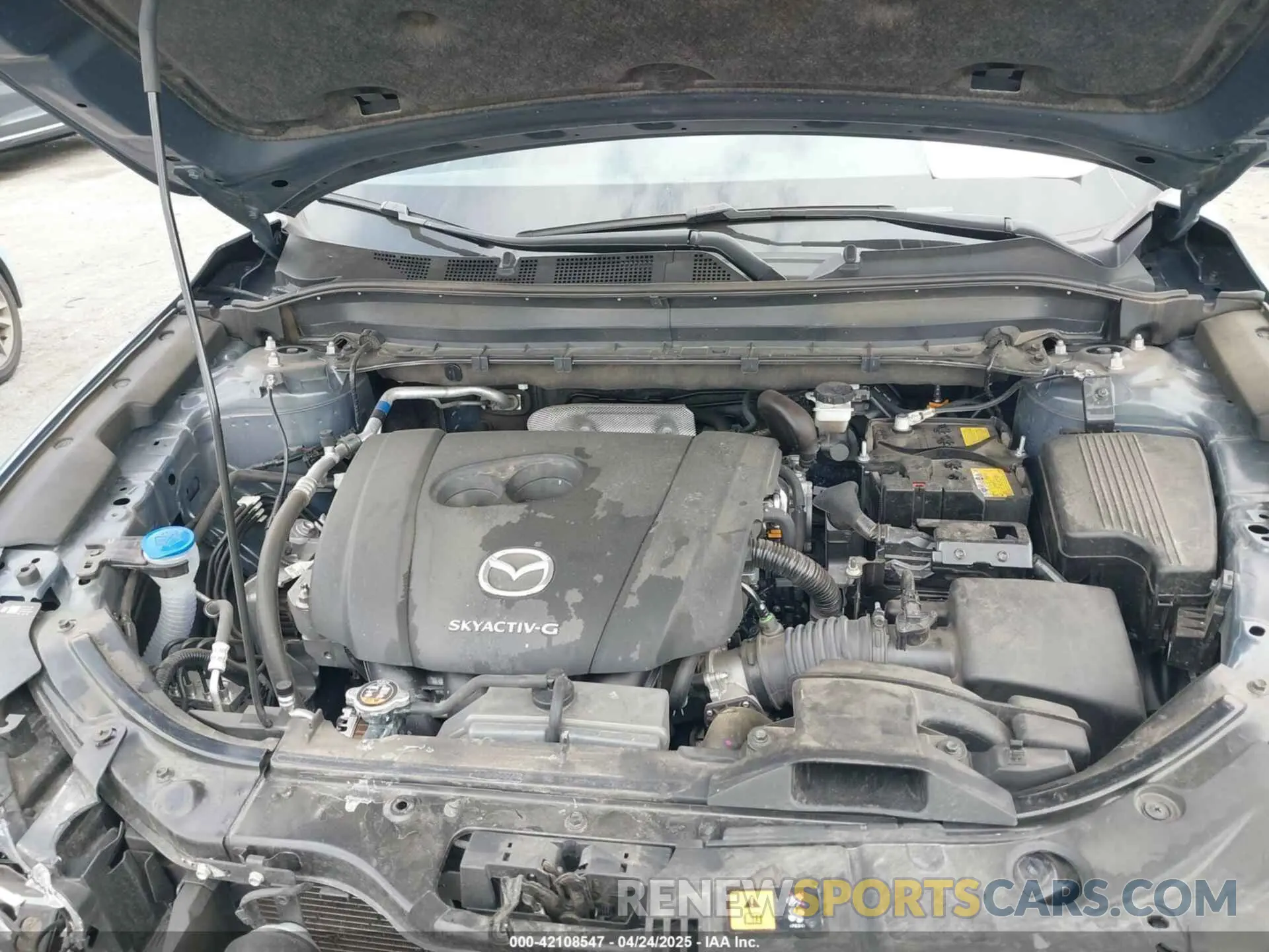 10 fotografías del automóvil dañado JM3KFBCL6R0482860 MAZDA CX-5 2024