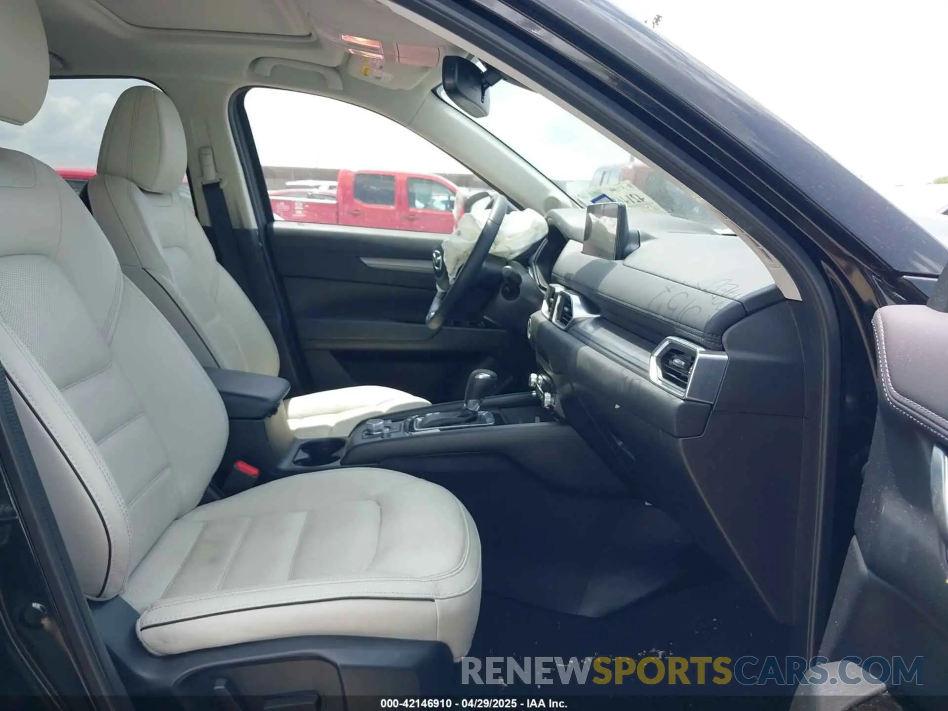 5 fotografías del automóvil dañado JM3KFBCL7R0435157 MAZDA CX-5 2024