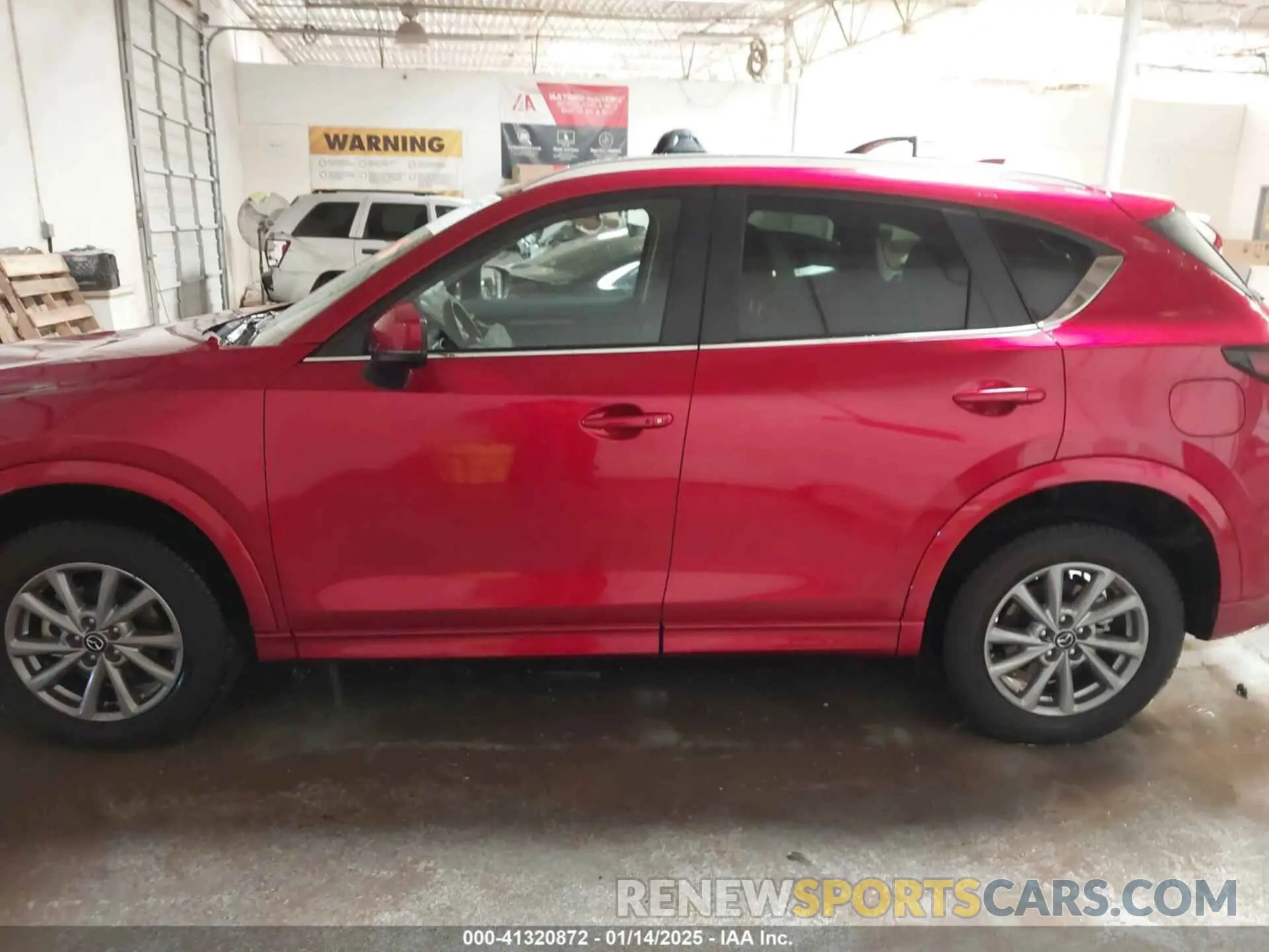 14 fotografías del automóvil dañado JM3KFBCL7R0444165 MAZDA CX-5 2024
