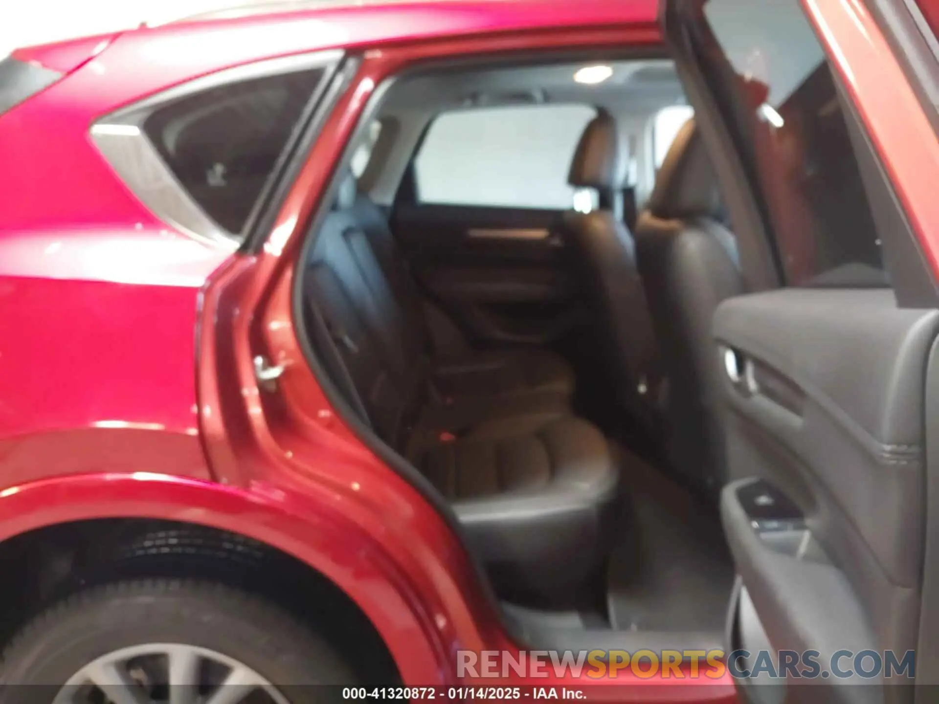 8 fotografías del automóvil dañado JM3KFBCL7R0444165 MAZDA CX-5 2024