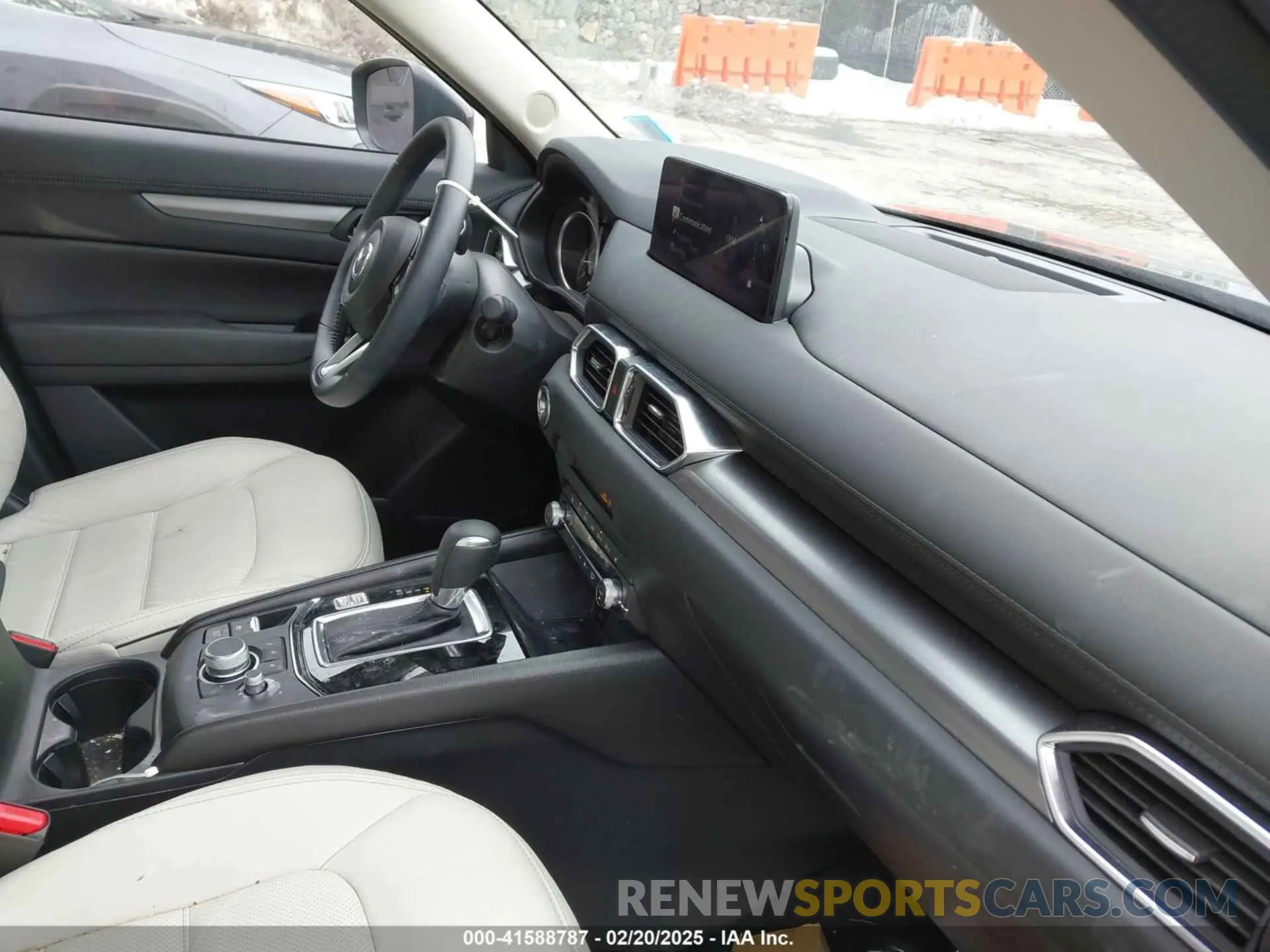5 fotografías del automóvil dañado JM3KFBCL7R0506776 MAZDA CX-5 2024