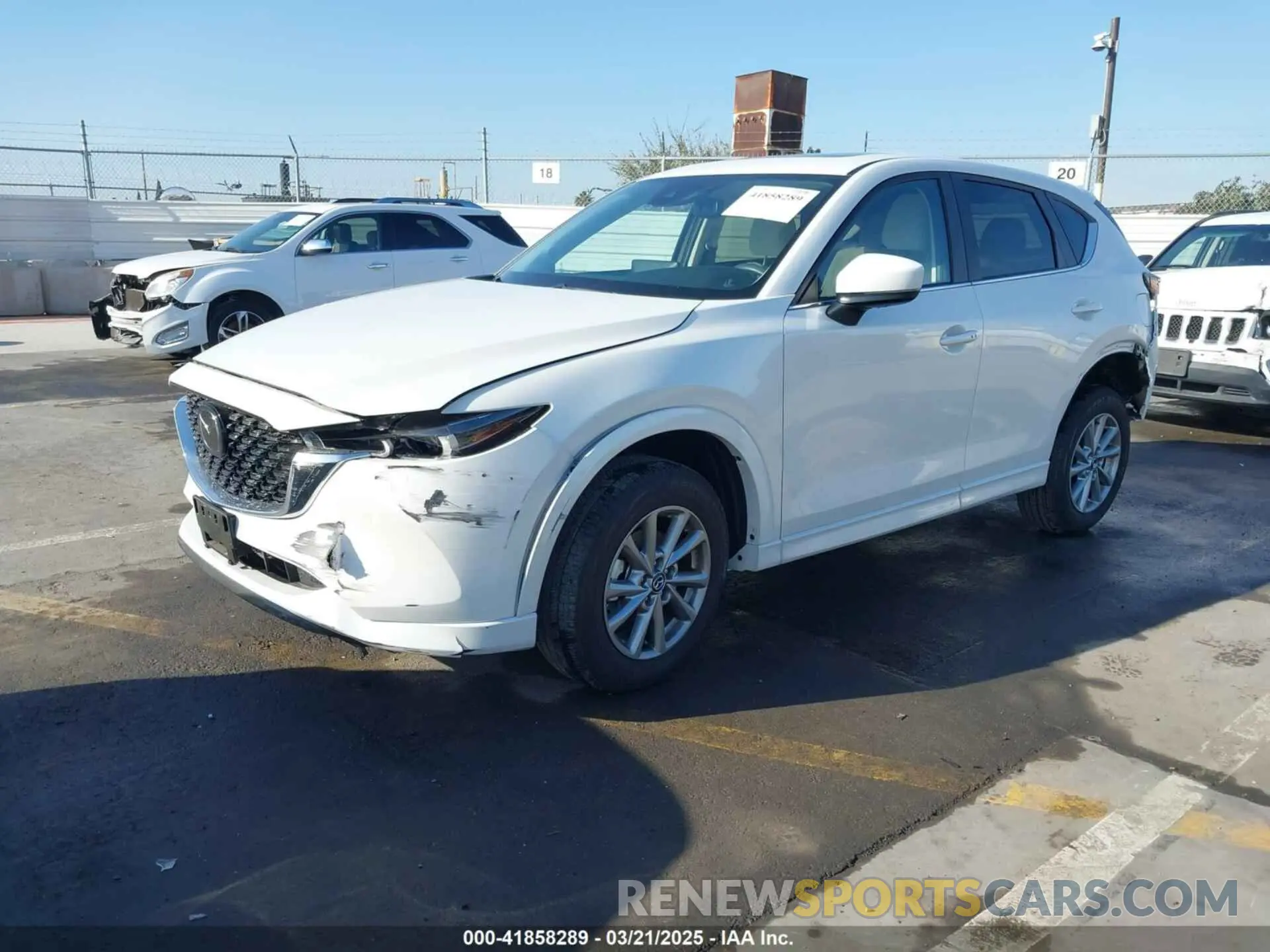 2 fotografías del automóvil dañado JM3KFBCL8R0498140 MAZDA CX-5 2024
