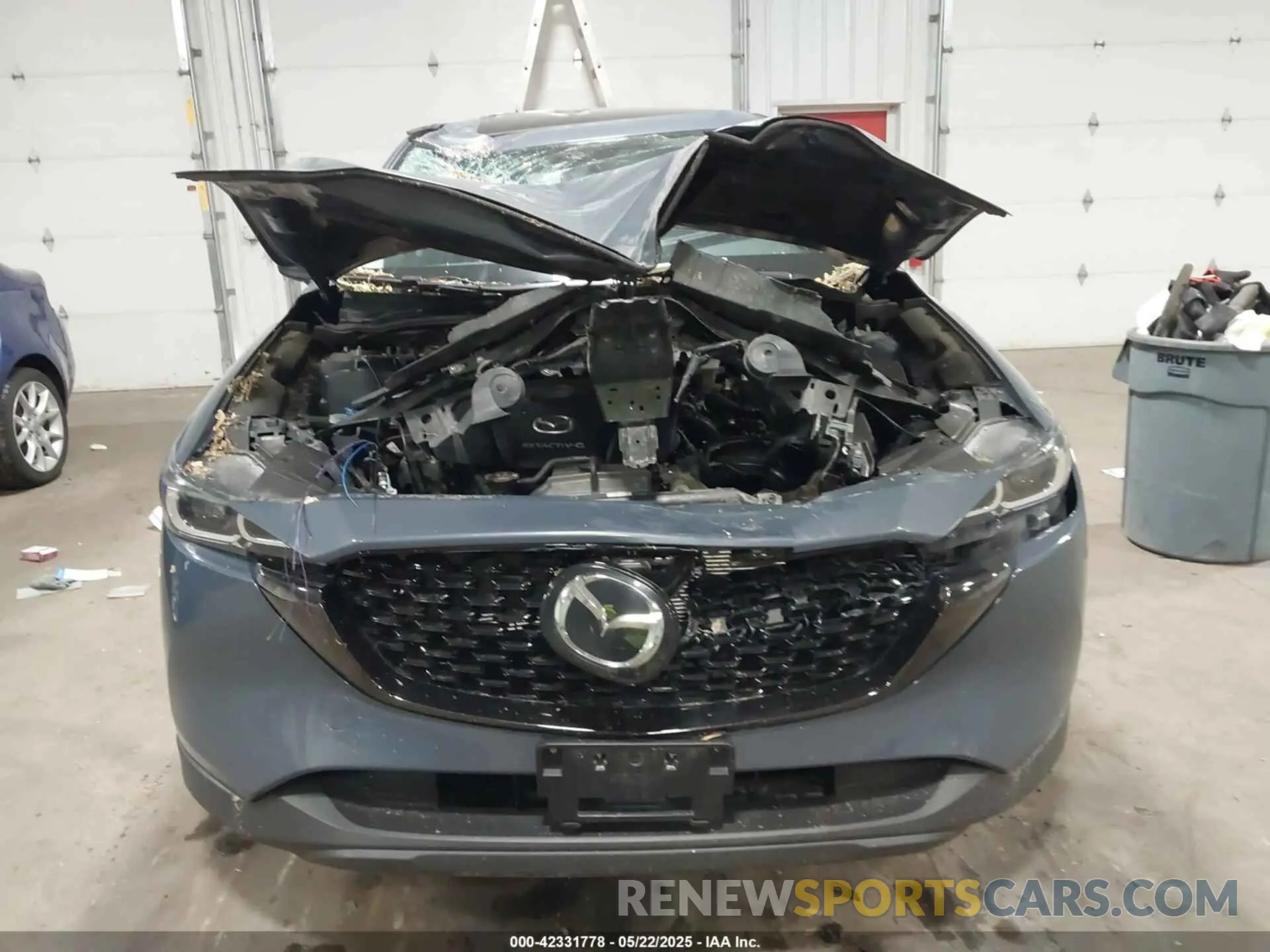 11 fotografías del automóvil dañado JM3KFBCL8R0500646 MAZDA CX-5 2024