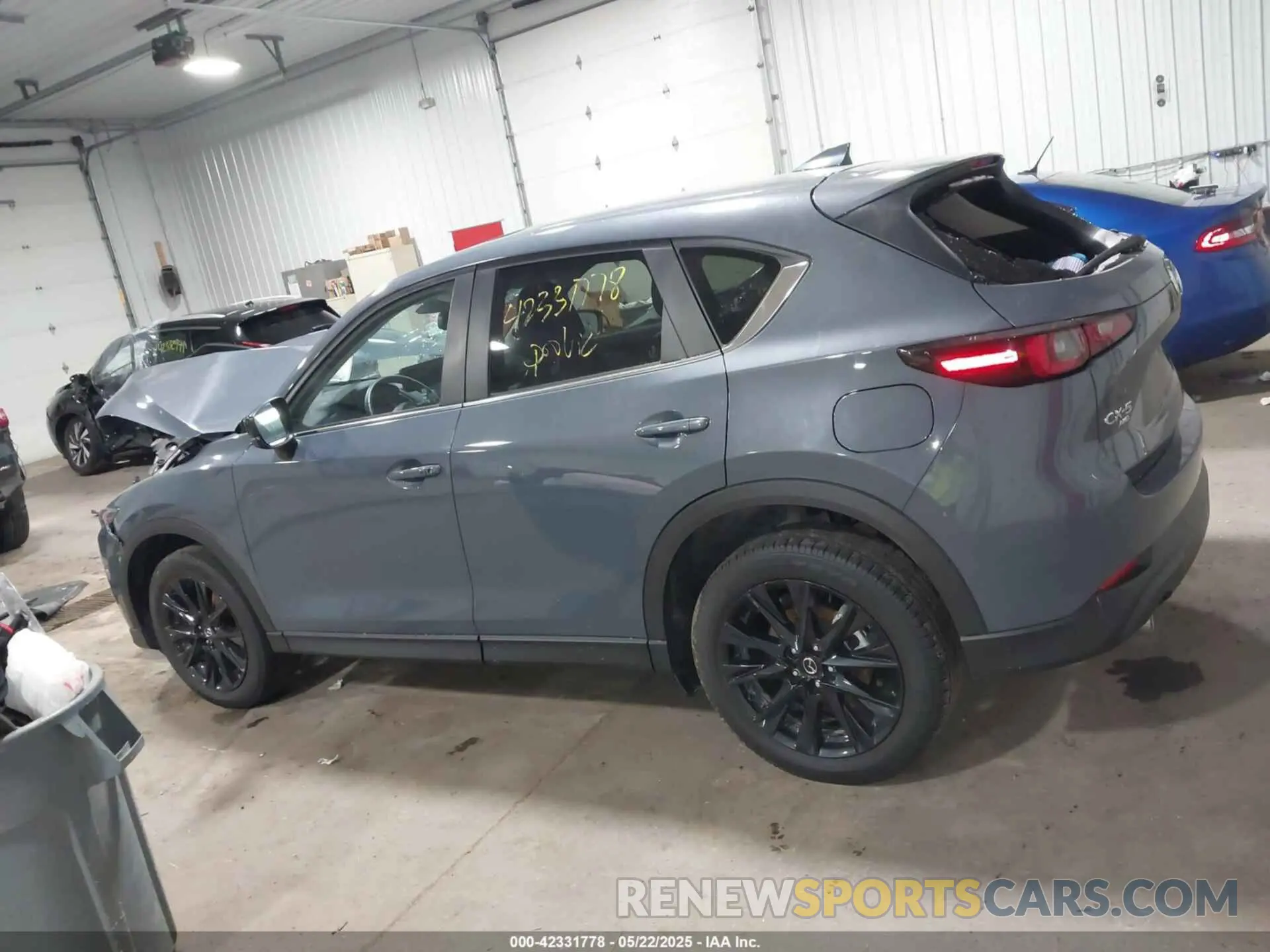 13 fotografías del automóvil dañado JM3KFBCL8R0500646 MAZDA CX-5 2024