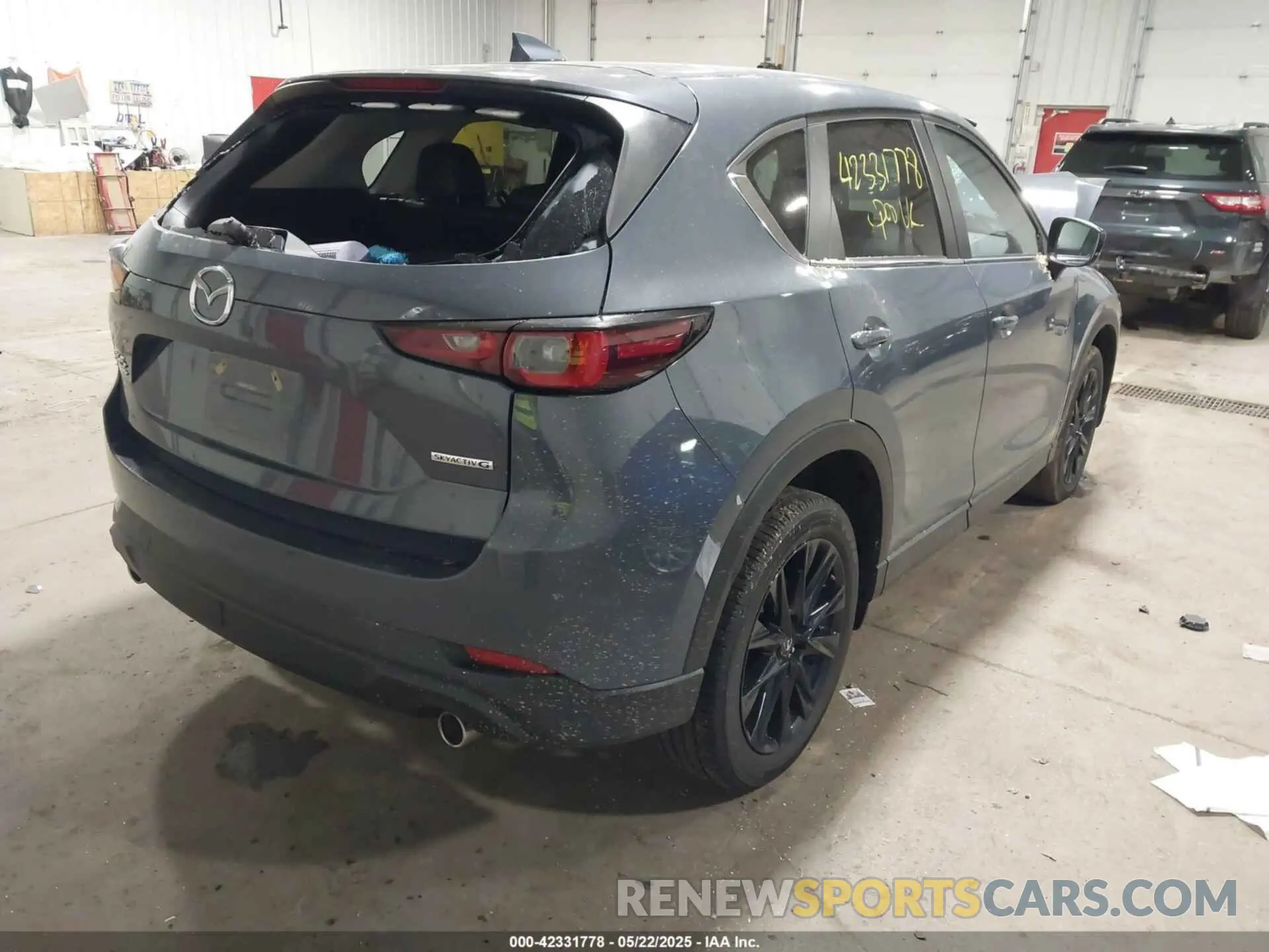 4 fotografías del automóvil dañado JM3KFBCL8R0500646 MAZDA CX-5 2024