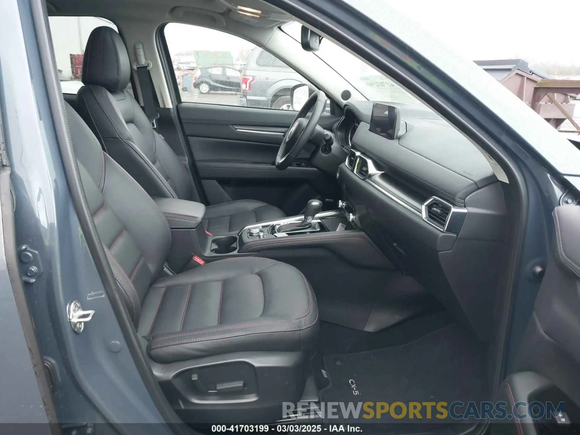 5 fotografías del automóvil dañado JM3KFBCL8R0517110 MAZDA CX-5 2024