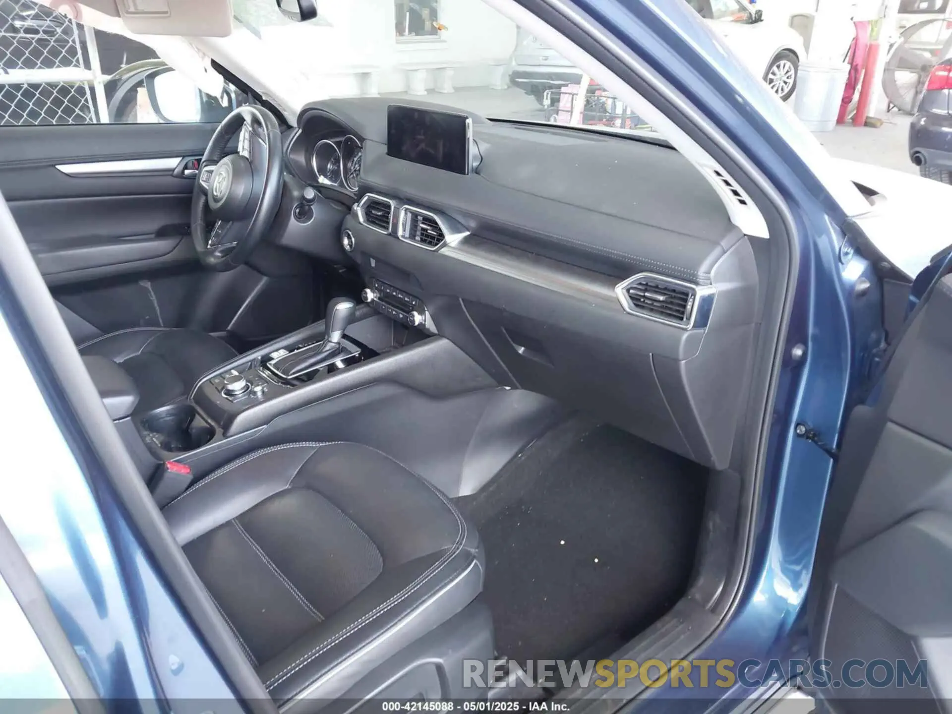 5 fotografías del automóvil dañado JM3KFBCLXR0453667 MAZDA CX-5 2024