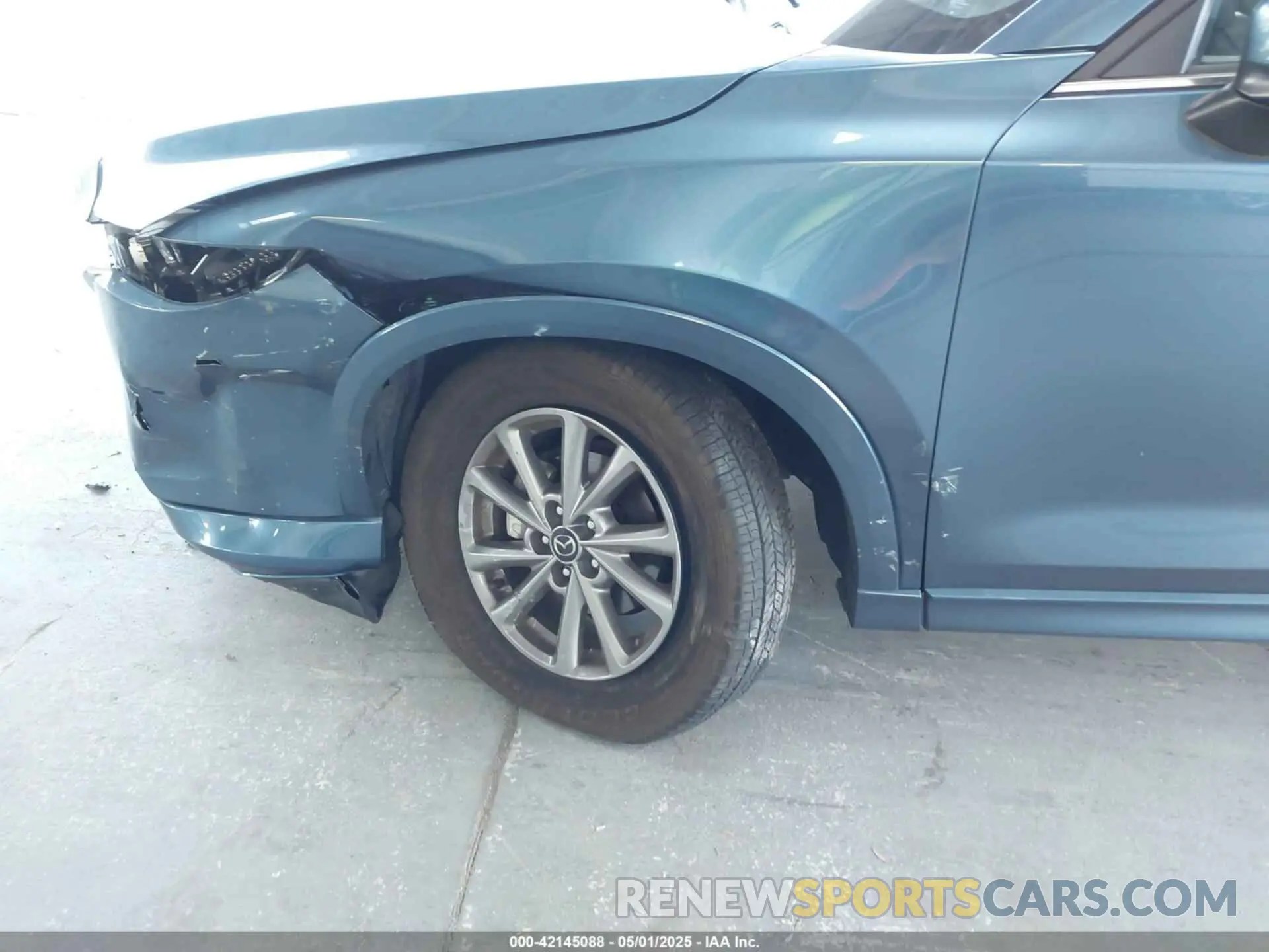 6 fotografías del automóvil dañado JM3KFBCLXR0453667 MAZDA CX-5 2024