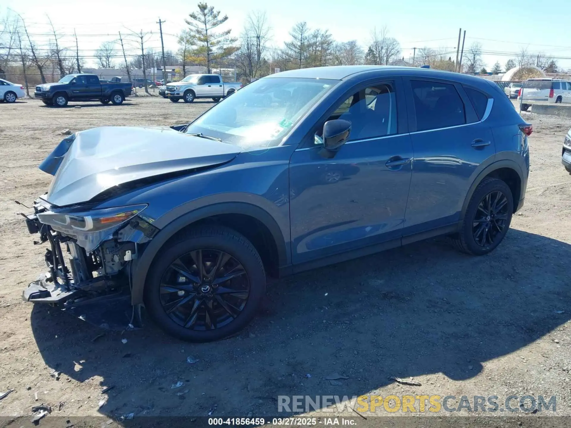 2 fotografías del automóvil dañado JM3KFBCLXR0469299 MAZDA CX-5 2024