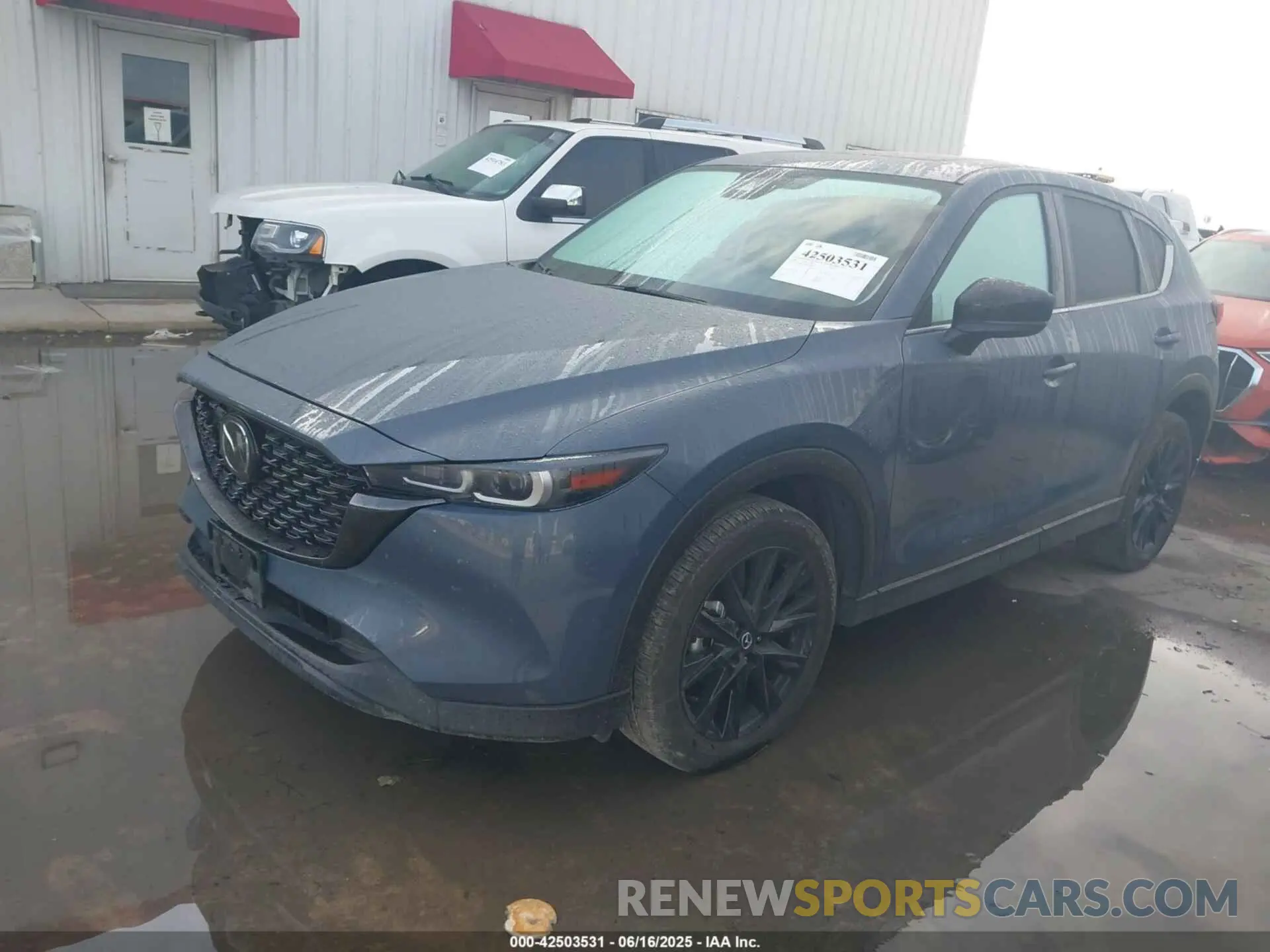 2 fotografías del automóvil dañado JM3KFBCLXR0503659 MAZDA CX-5 2024