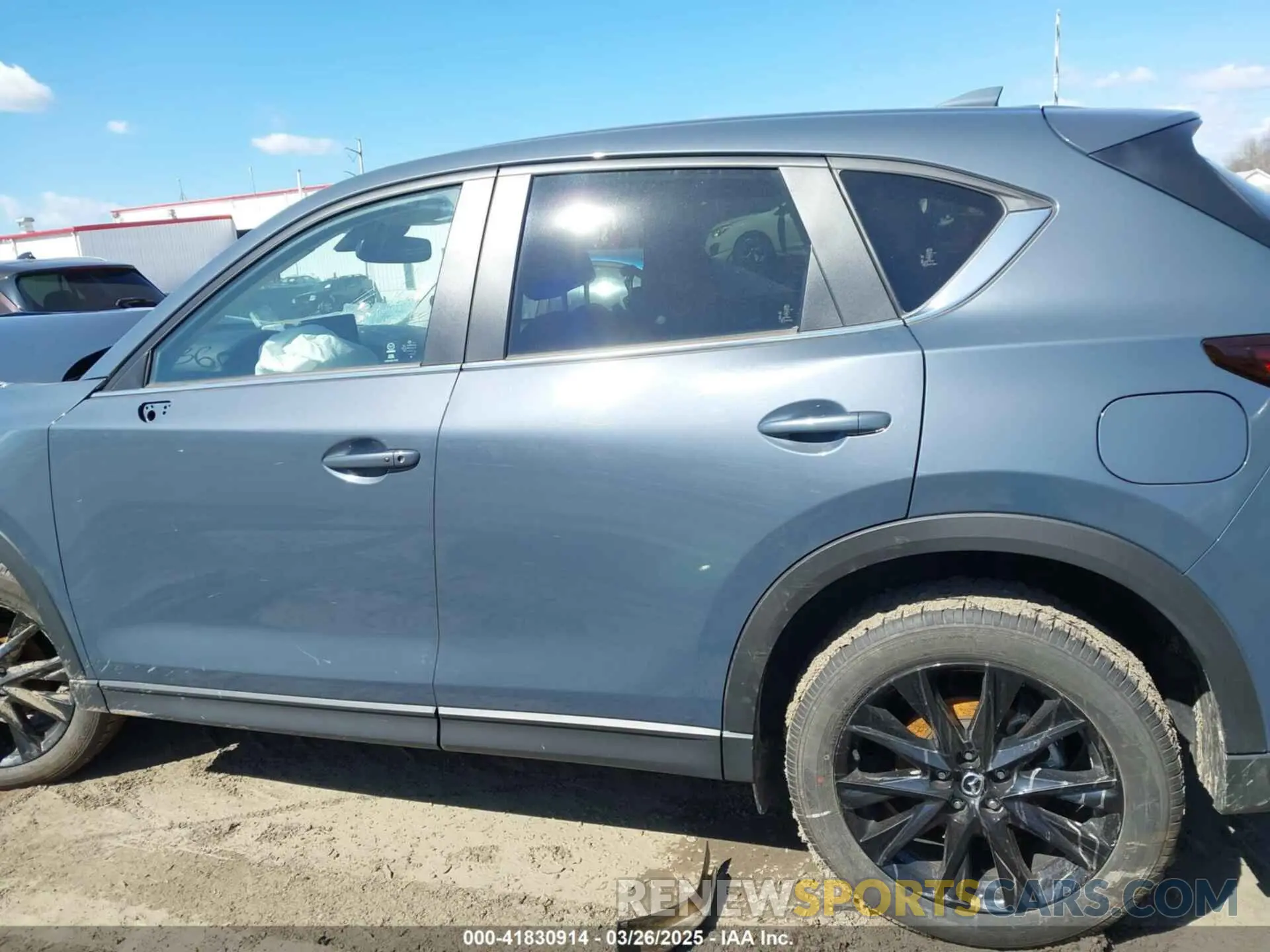 15 fotografías del automóvil dañado JM3KFBCLXR0521045 MAZDA CX-5 2024