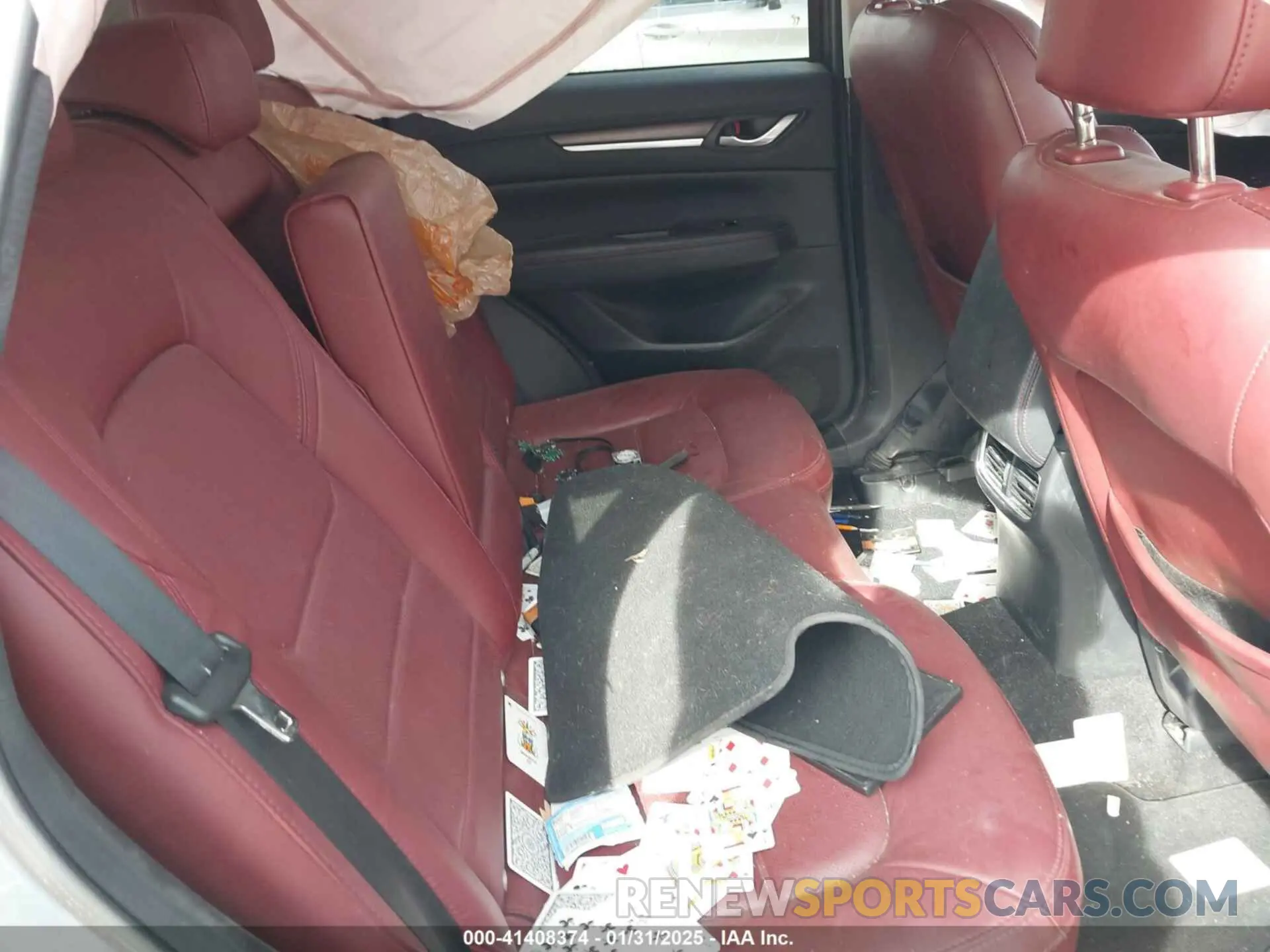 8 fotografías del automóvil dañado JM3KFBCM0R0353859 MAZDA CX-5 2024