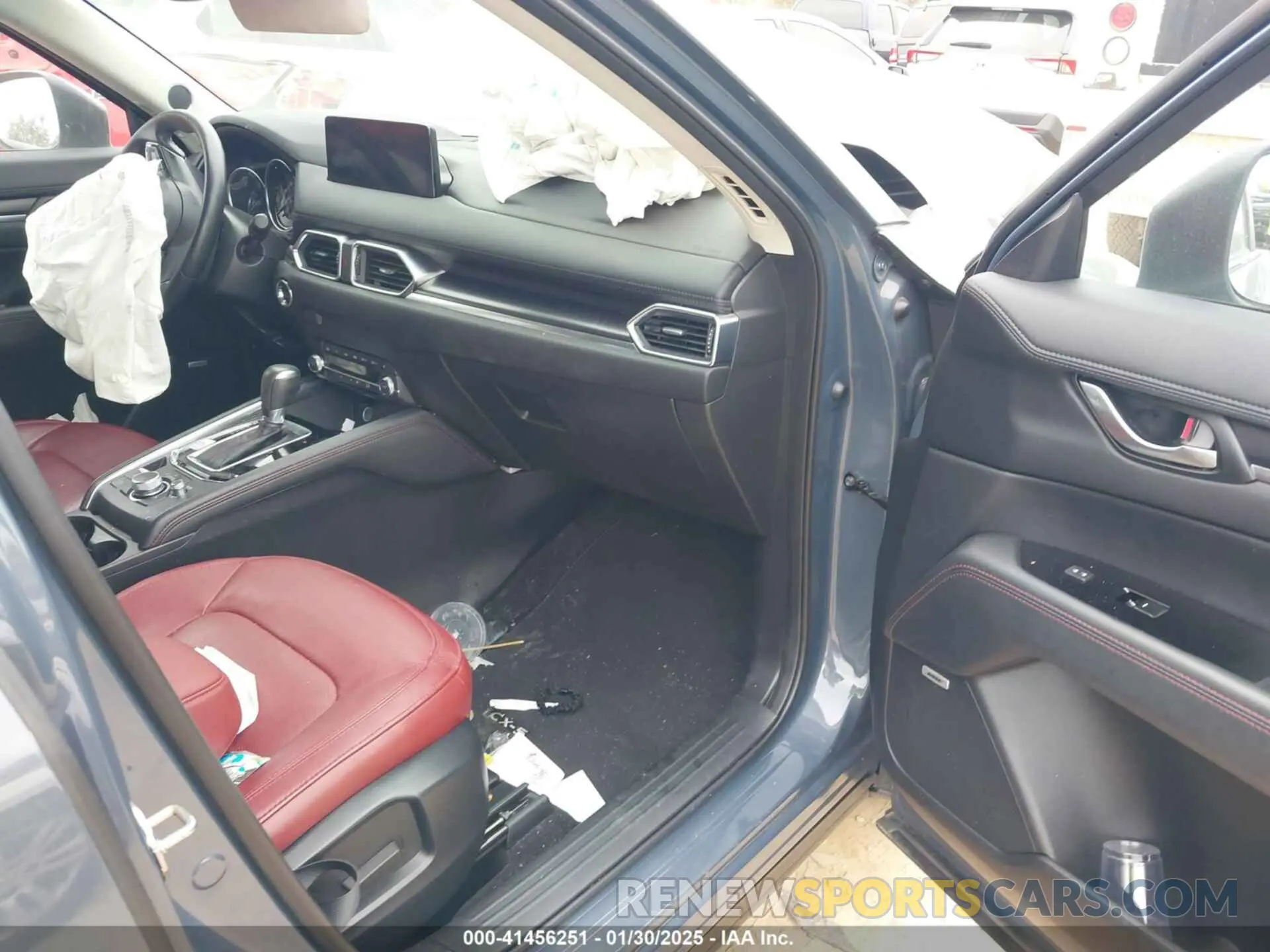 5 fotografías del automóvil dañado JM3KFBCM0R0361752 MAZDA CX-5 2024